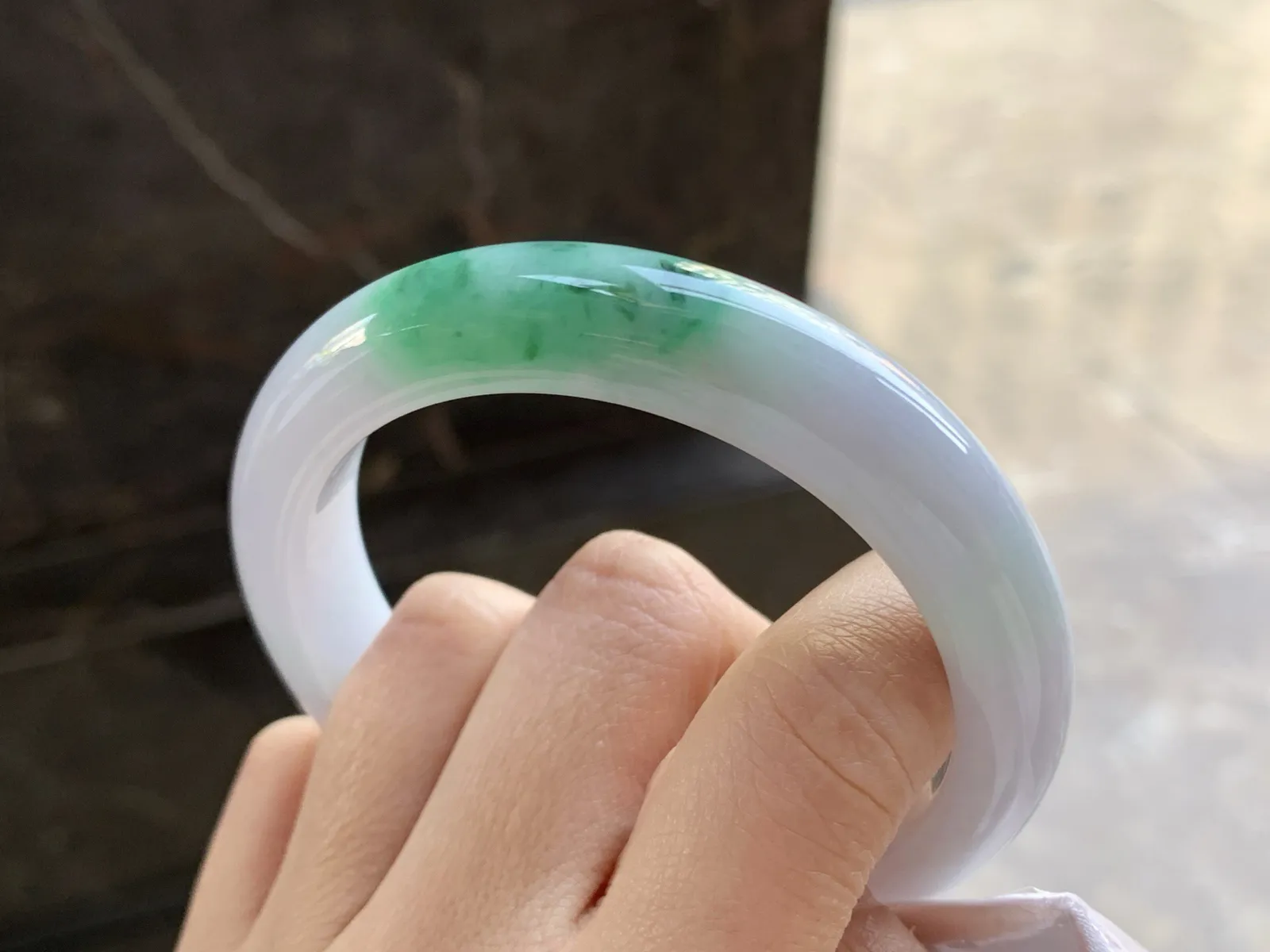 56.5-12-8.9

飘绿手镯^_^清新