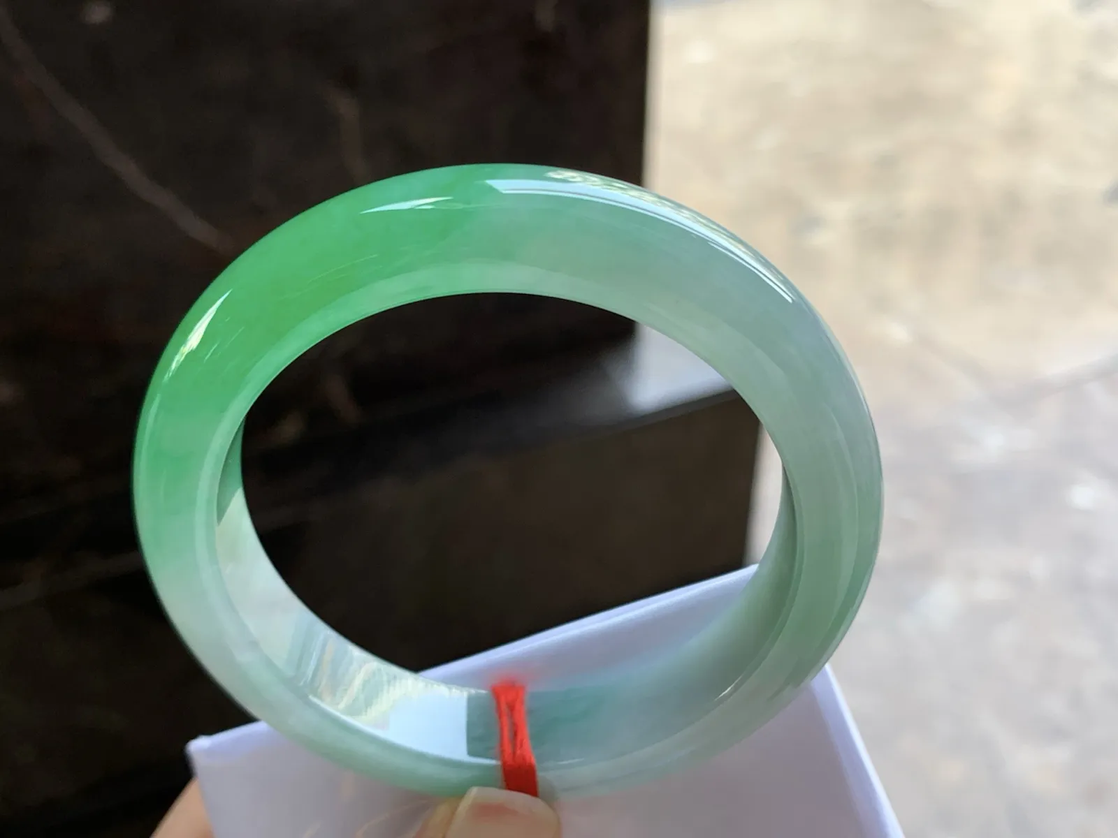 57-12.8-9.5

阳绿色手镯^_^颜色好看 鲜艳细腻