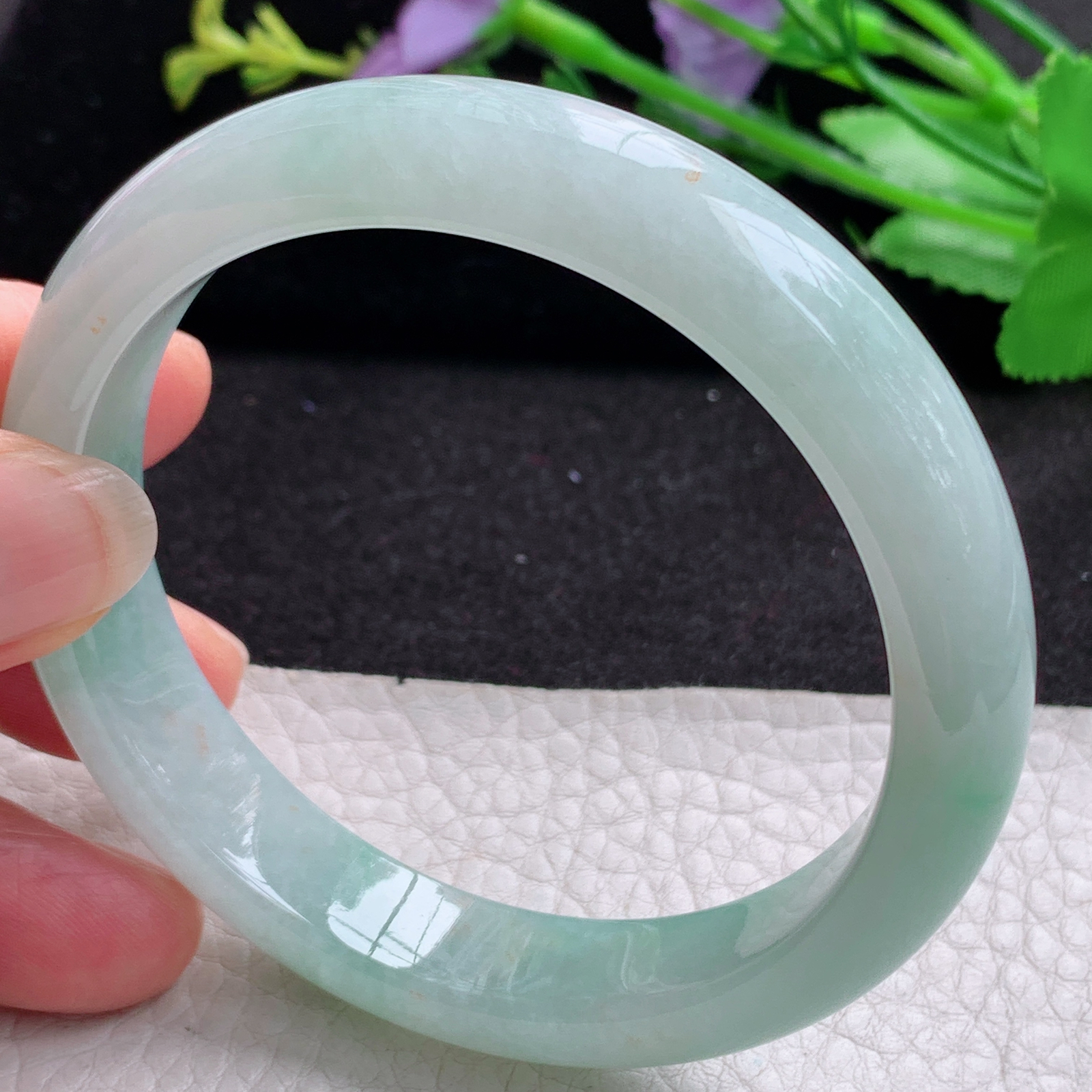 xx清新年轻款57.5*12*7.8平安镯 天然缅甸翡翠A货细润飘绿宽边玉手环