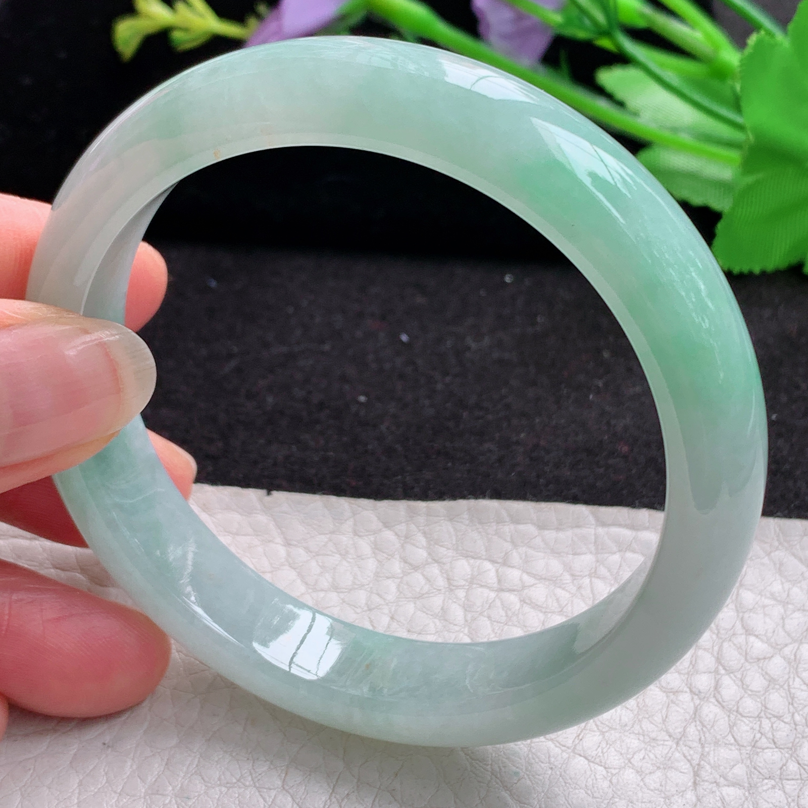 xx清新年轻款57.5*12*7.8平安镯 天然缅甸翡翠A货细润飘绿宽边玉手环