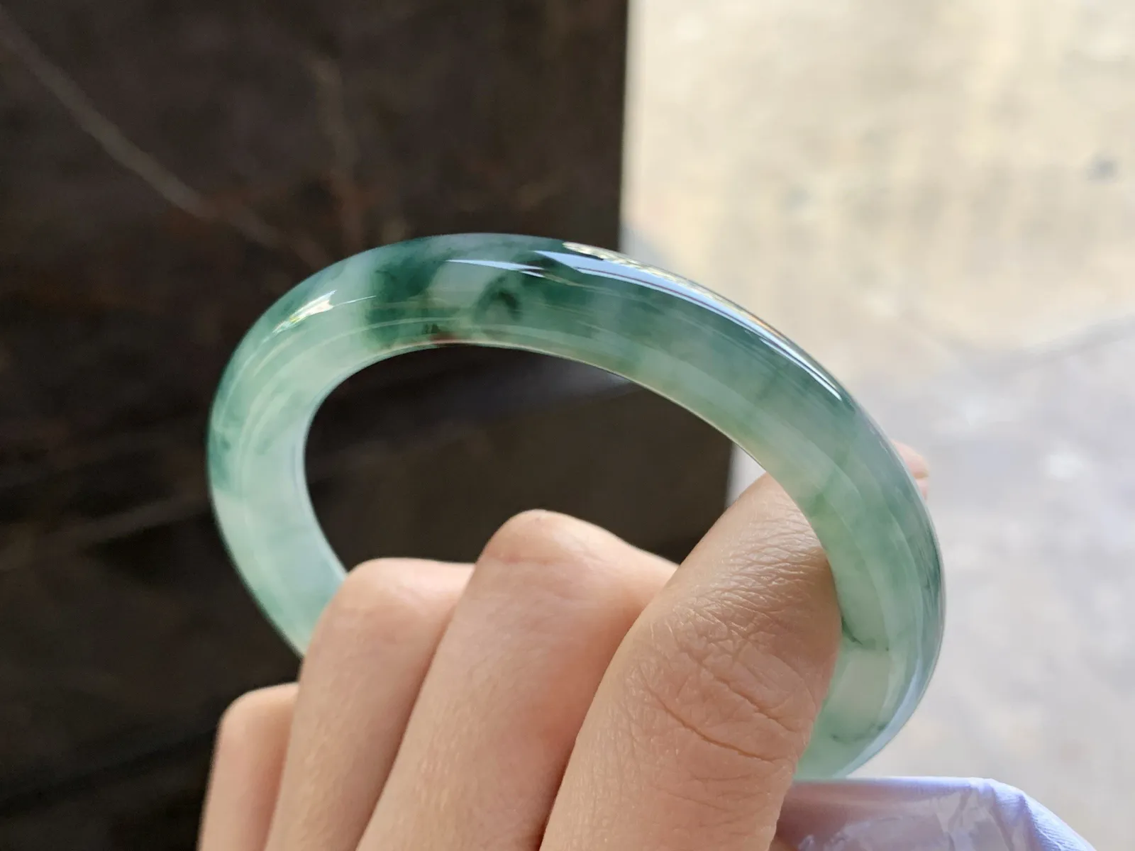 53-8.9

蓝花圆条手镯^_^飘花浓郁