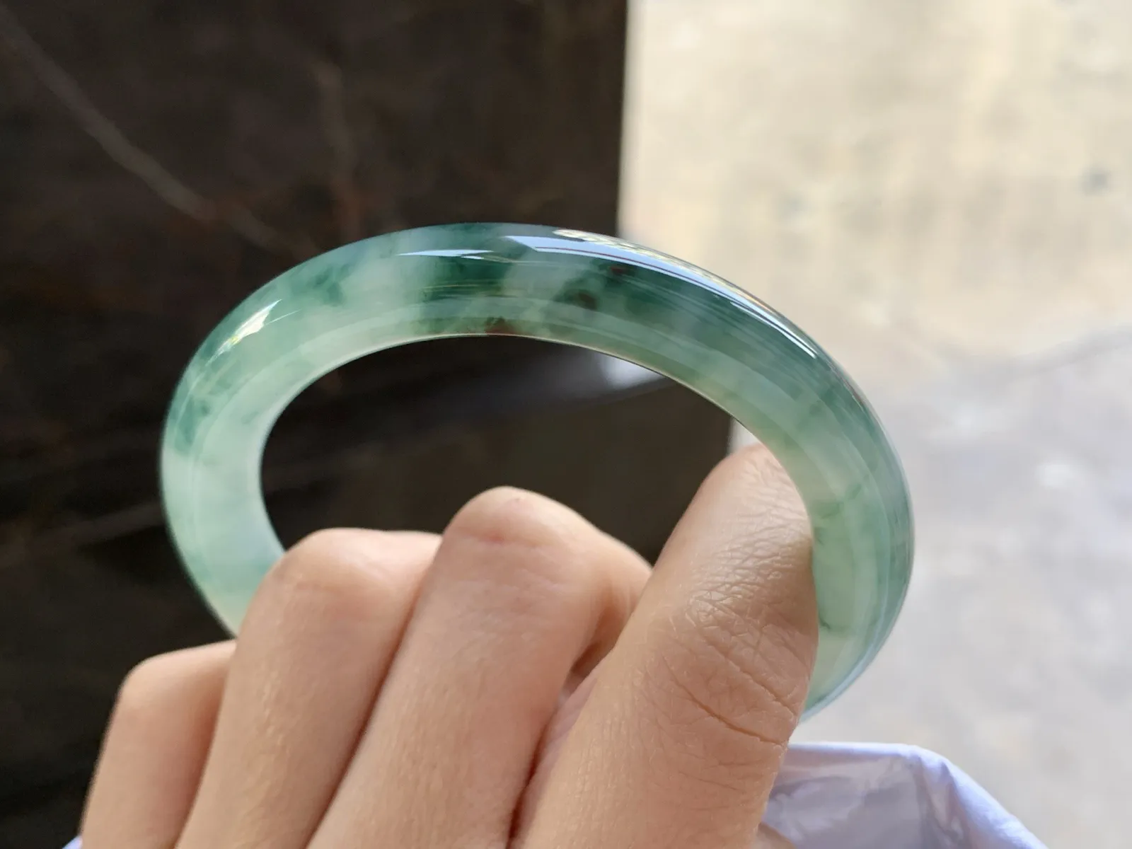 53-8.9

蓝花圆条手镯^_^飘花浓郁