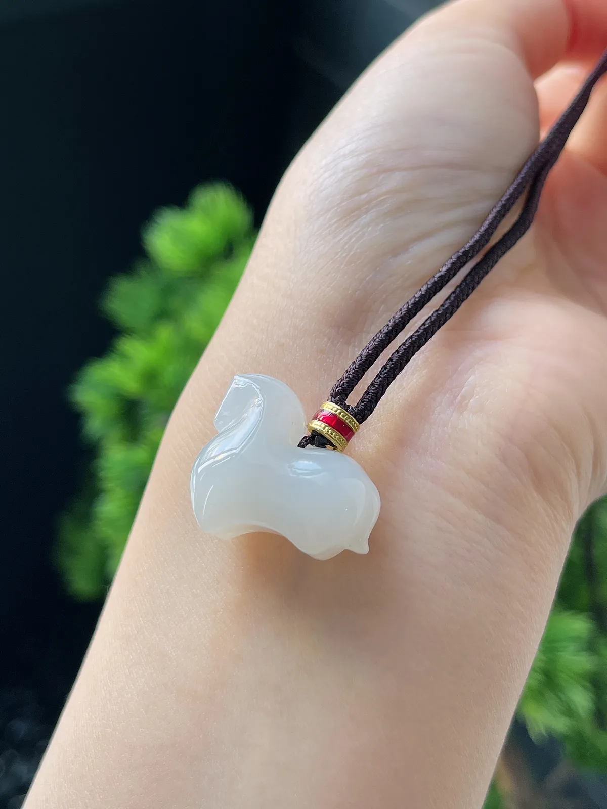 和田玉白玉马上有福气生肖马挂件