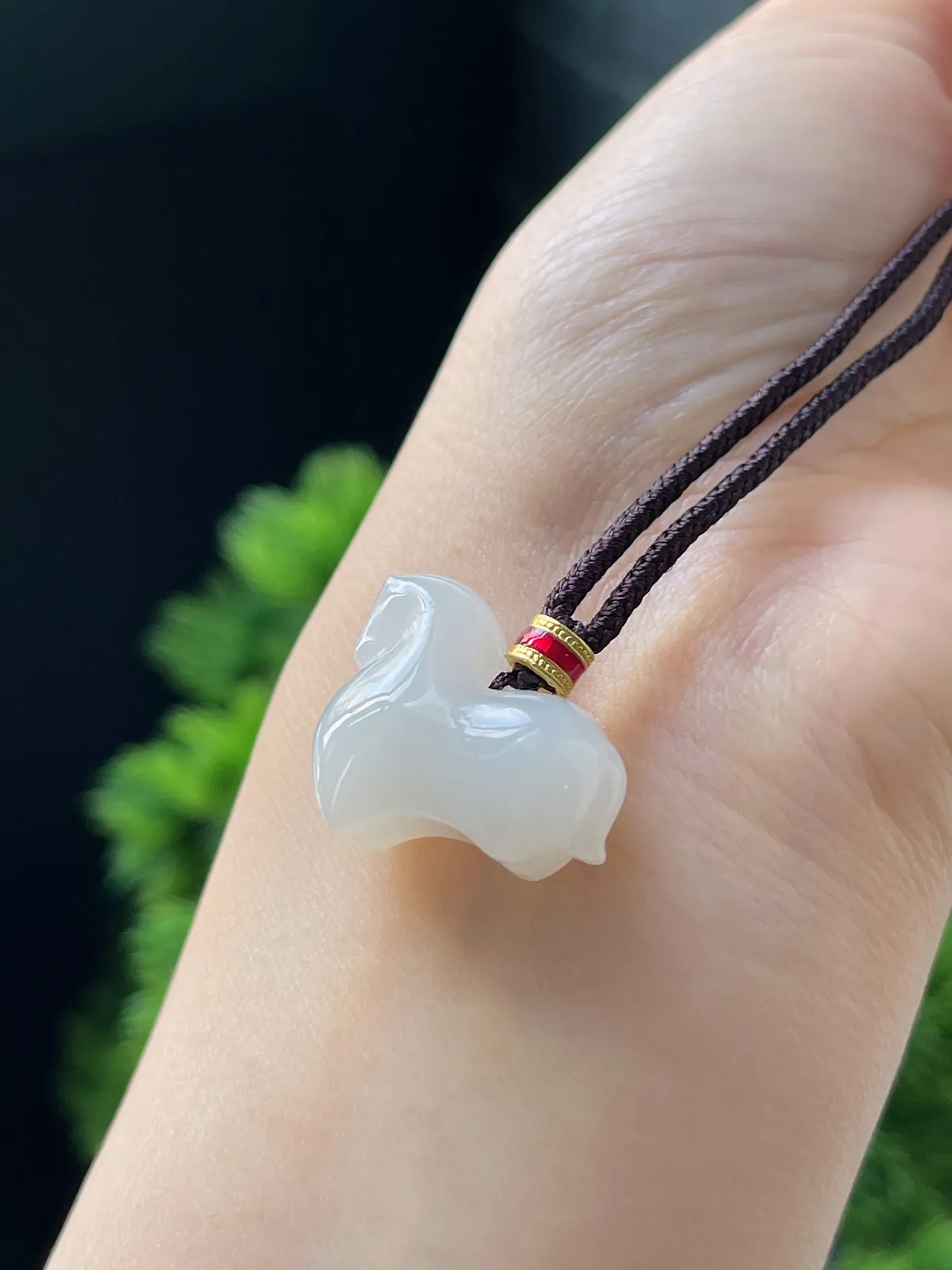 和田玉白玉马上有福气生肖马挂件