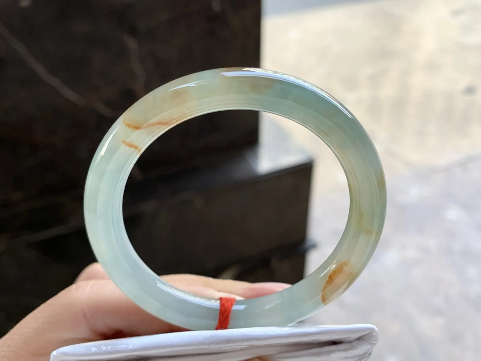 51.5-8.5

黄翡圆条手镯^_^清新 水润