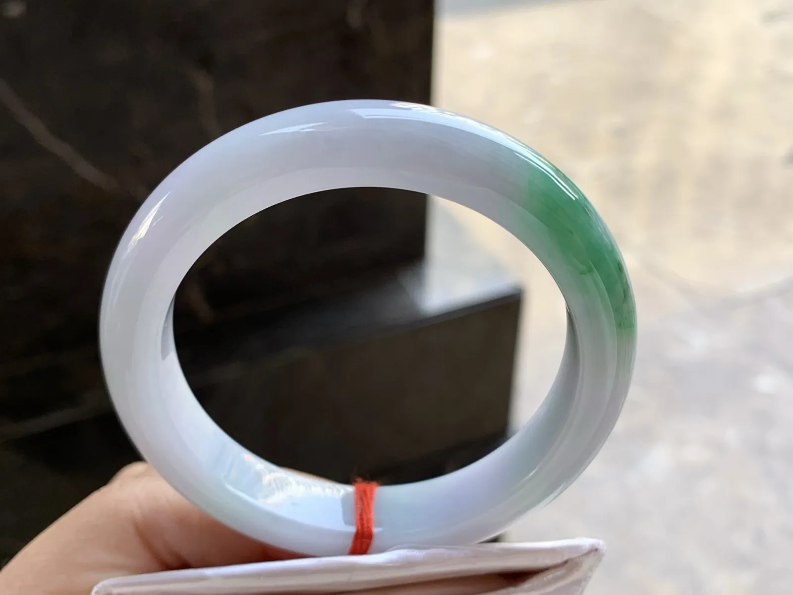 56.5-12-8.9

飘绿手镯^_^清新