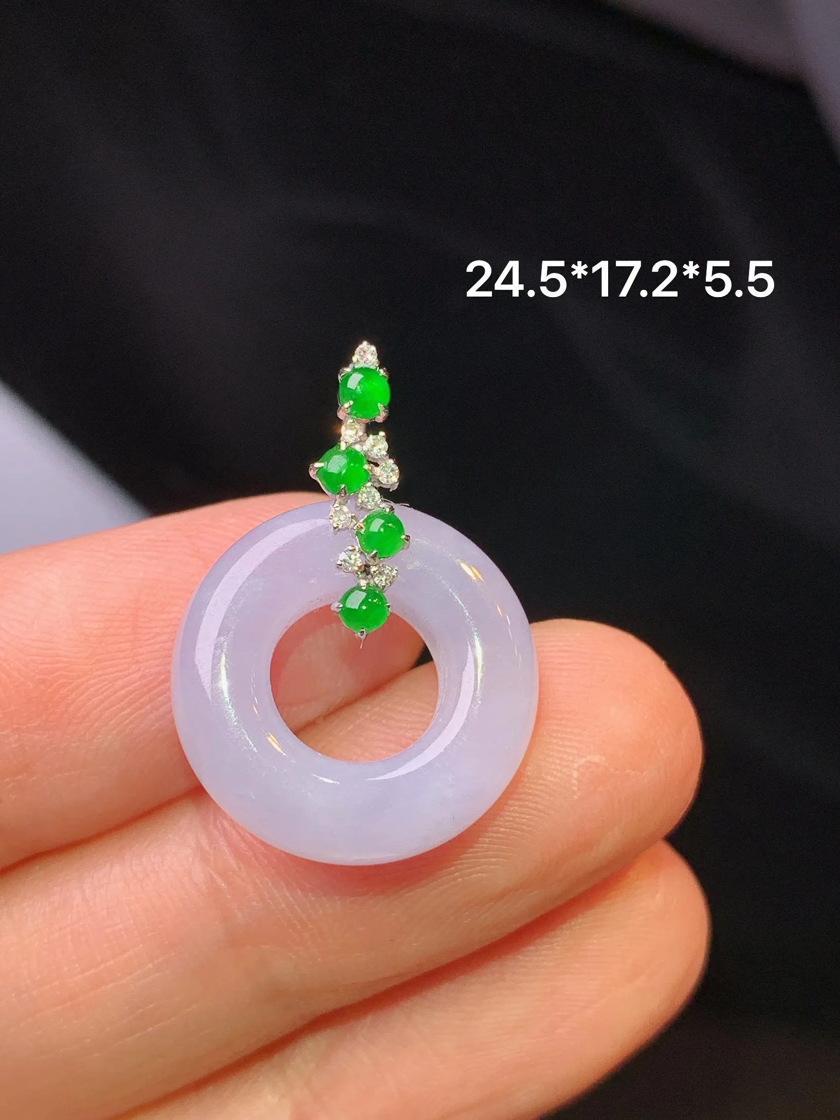 18k金钻镶嵌紫罗兰平安环吊坠 玉质细腻清新 水润亮眼 整体尺寸24.5*17.2*5.5