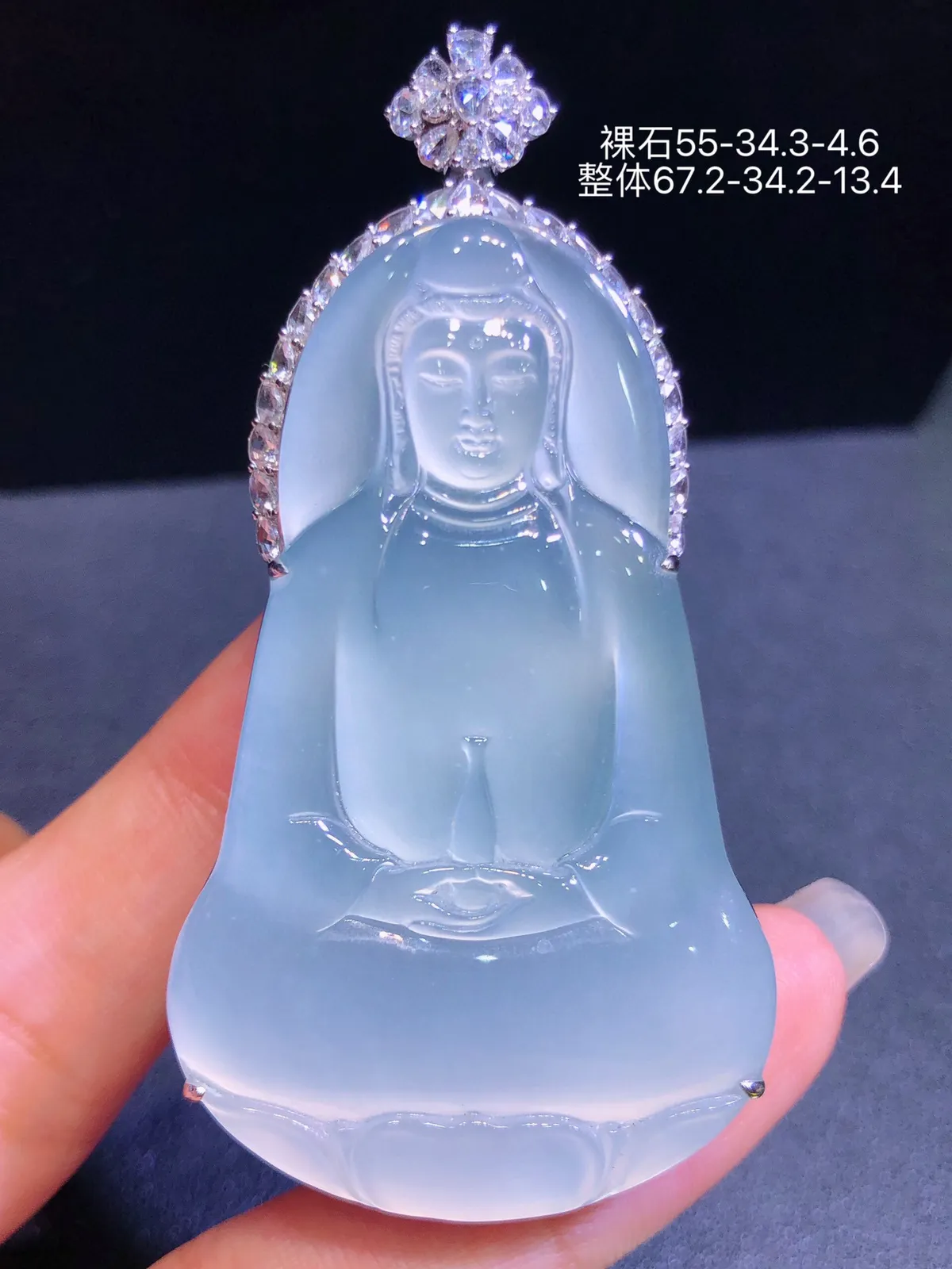 18K金镶 茅台白观音吊坠 完美 水润起光 品相饱满 苹果手机拍摄，实物更好看