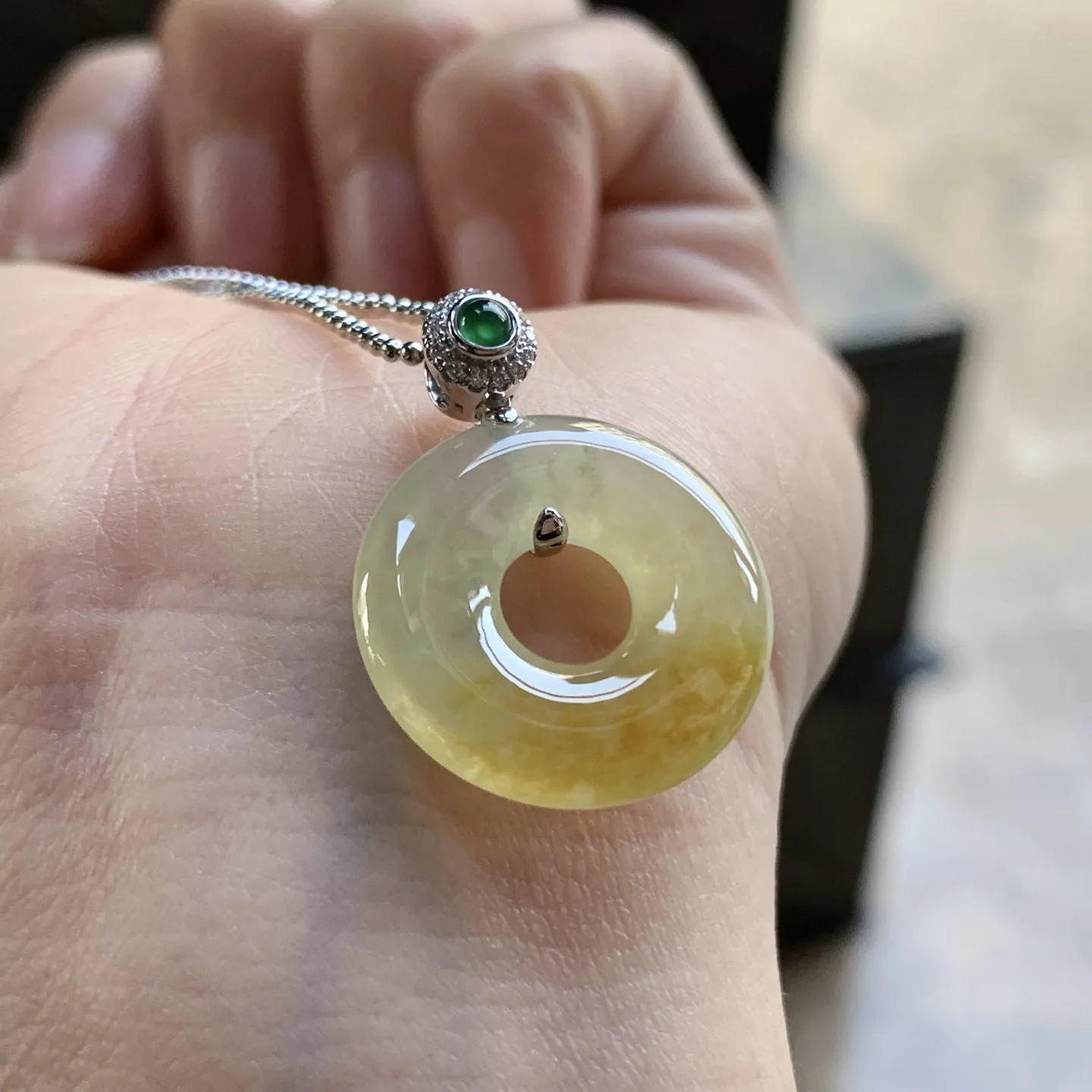 金钻镶嵌冰黄甜甜圈^_^冰透 清新 尺寸19.1-3.5裸石