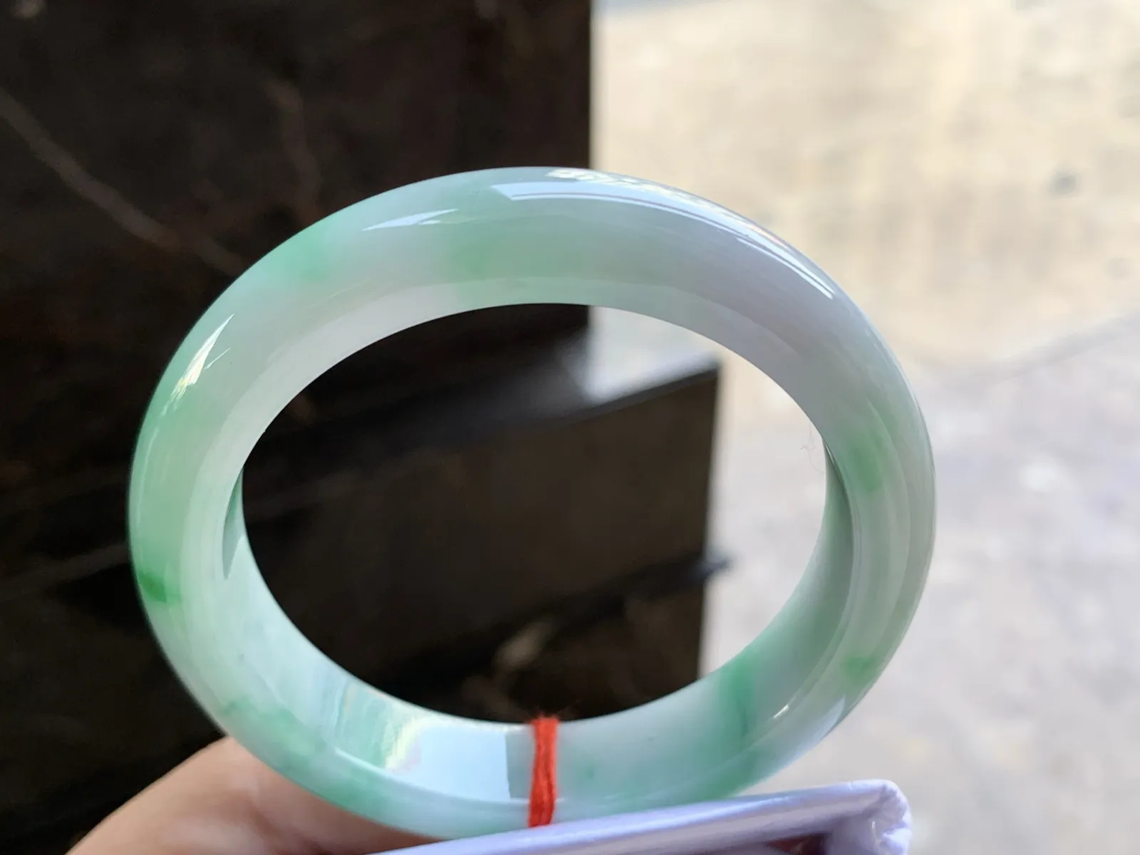 58-13-9.2

飘绿手镯^_^清新