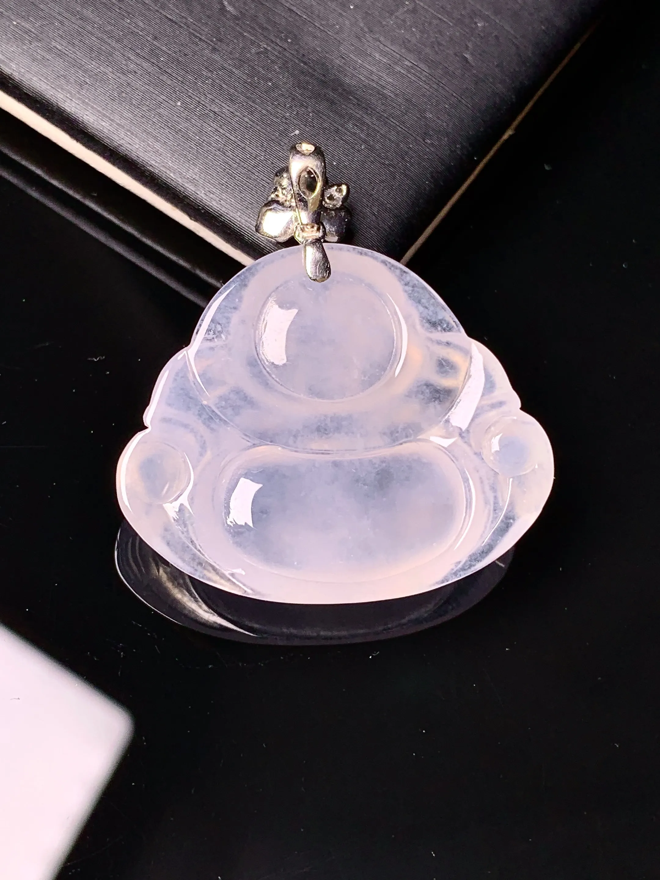 18k金钻镶嵌冰种佛公吊坠 玉质细腻清新 水润亮眼 整体尺寸33*30.3*6