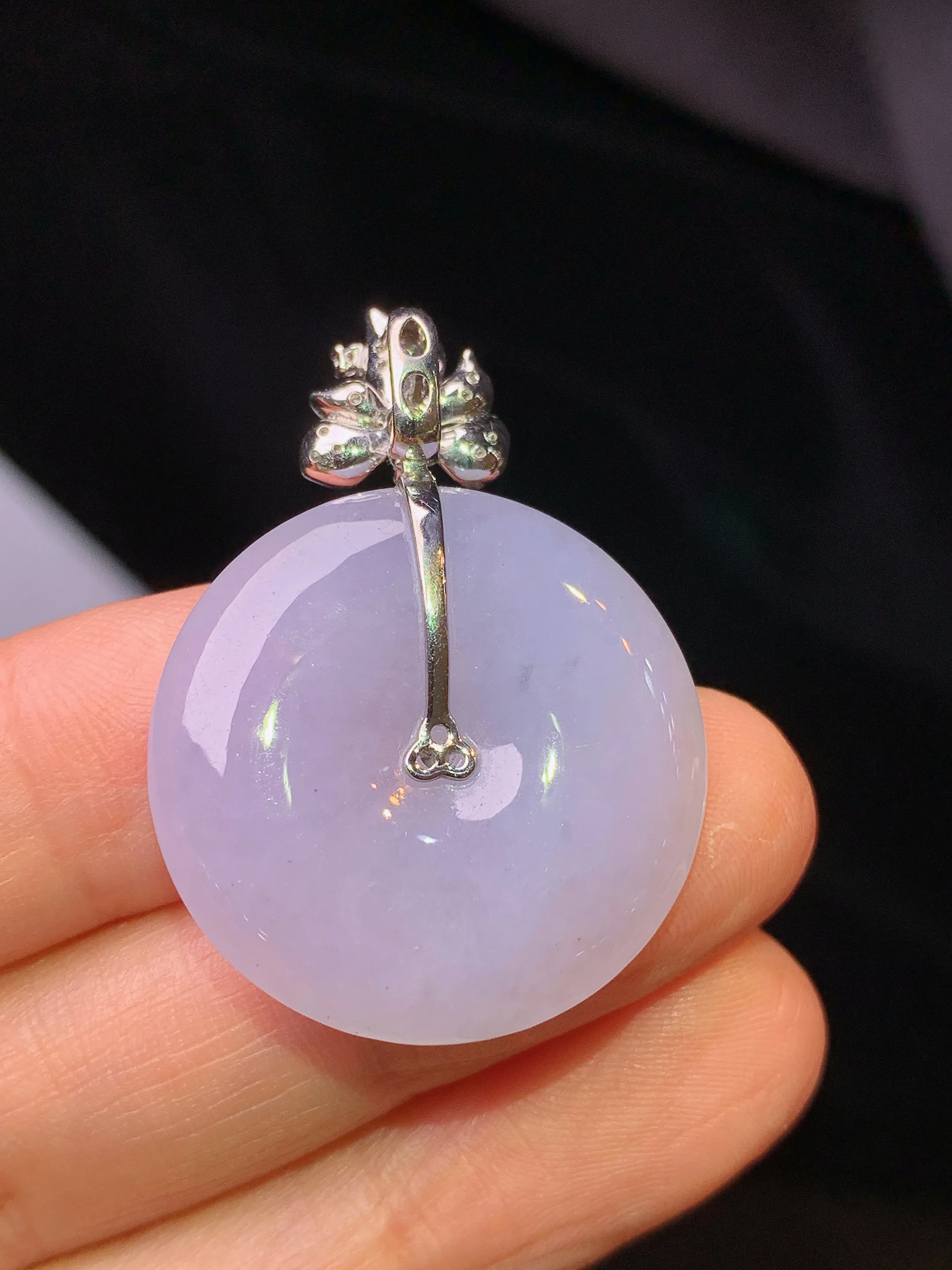 18k金钻镶嵌紫罗兰平安扣吊坠 玉质细腻清新 水润亮眼 整体尺寸35.5*25.5*5.6