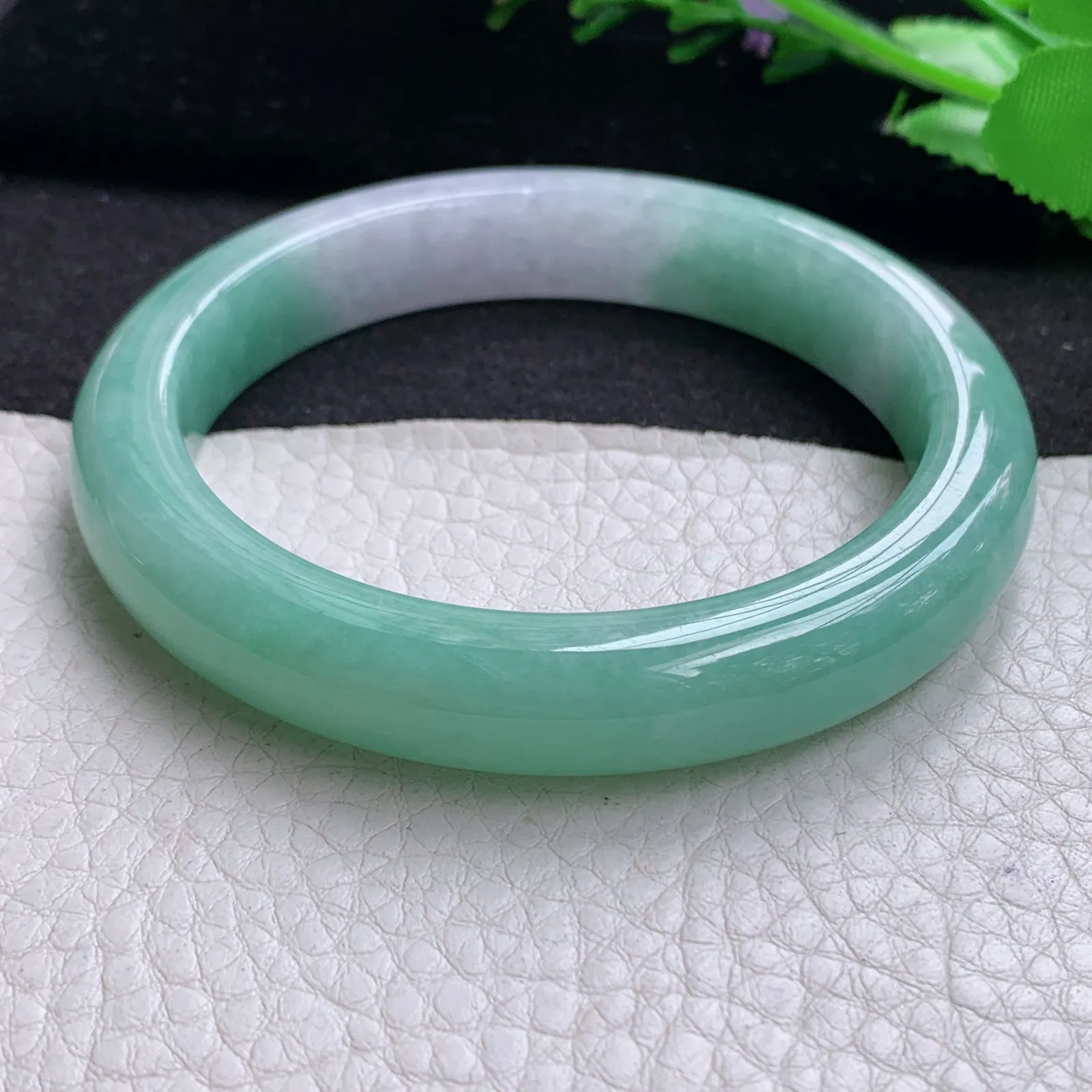 mq招财镯59*11.3*9平安镯 天然缅甸翡翠A货细润半山水宽边玉手环