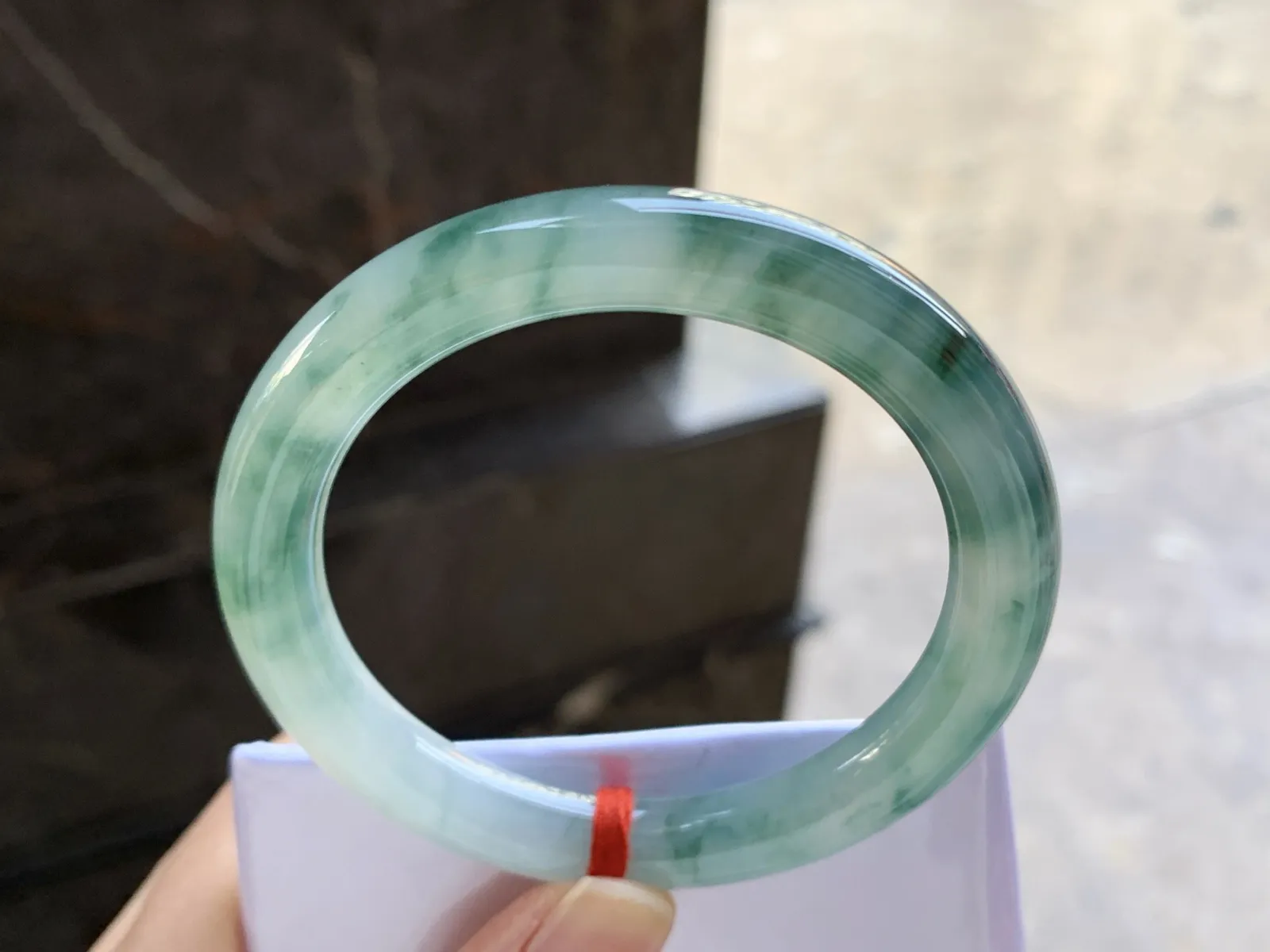 53-8.9

蓝花圆条手镯^_^飘花浓郁