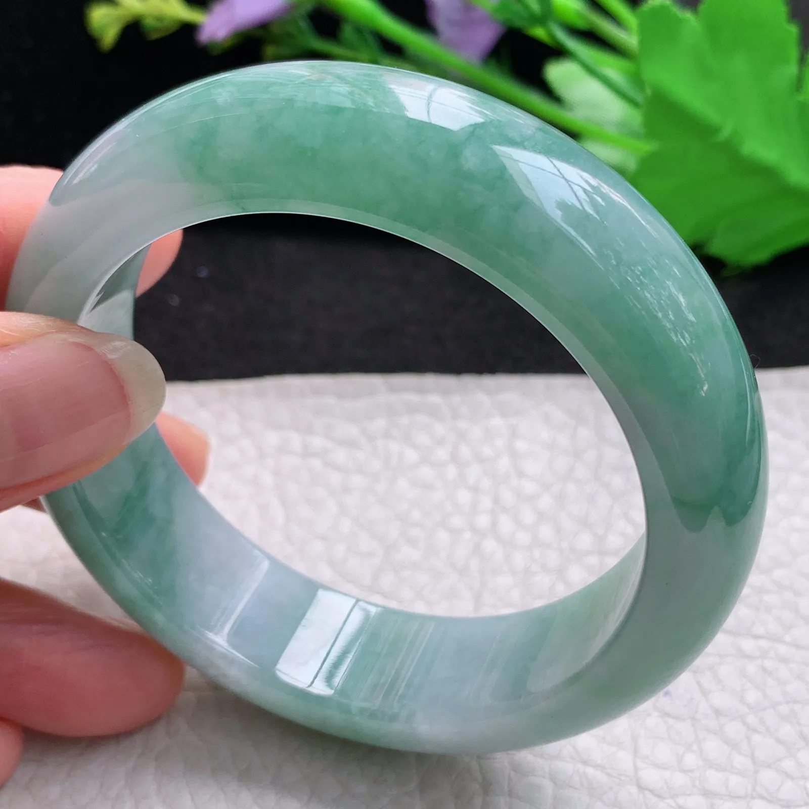 mq清新款55.3*16.2*9轮胎镯 天然缅甸翡翠A货细润厚装宽边玉手环