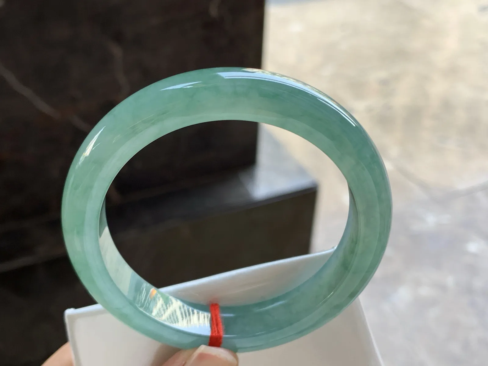 58-12.2-8.7

油绿手镯^_^清新