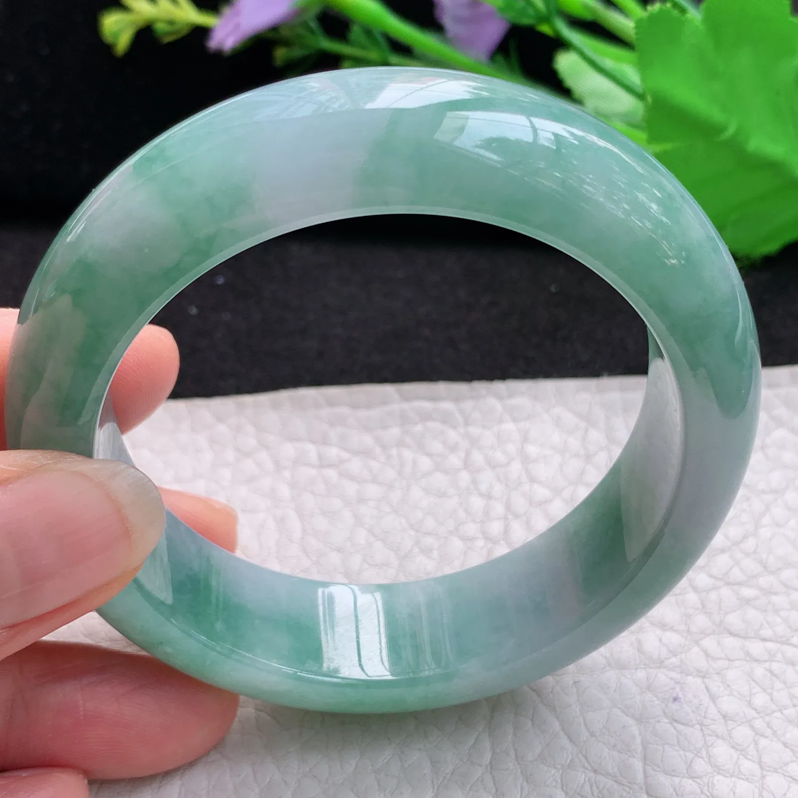 mq清新款55.3*16.2*9轮胎镯 天然缅甸翡翠A货细润厚装宽边玉手环