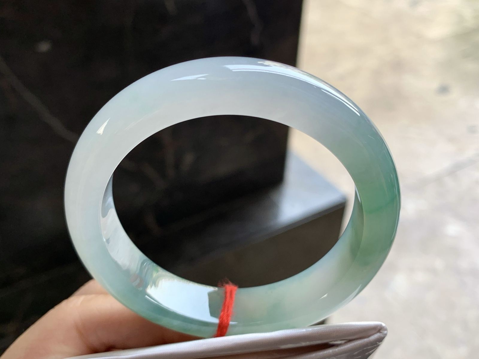 55-13-8.6

绿花手镯^_^清新细腻