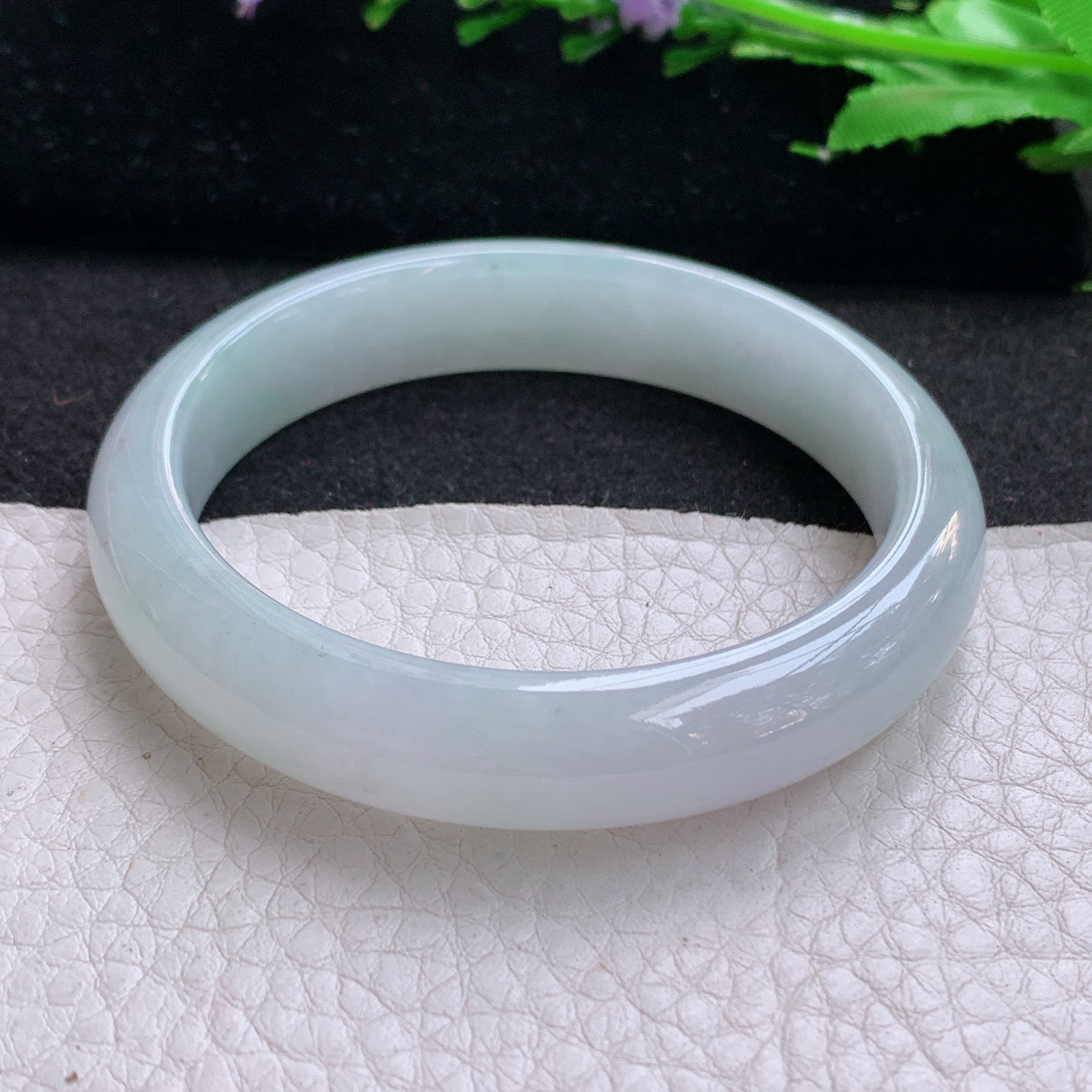 xx小圈口52*11.3*7平安镯 天然缅甸翡翠A货冰胶纯美宽边玉手环