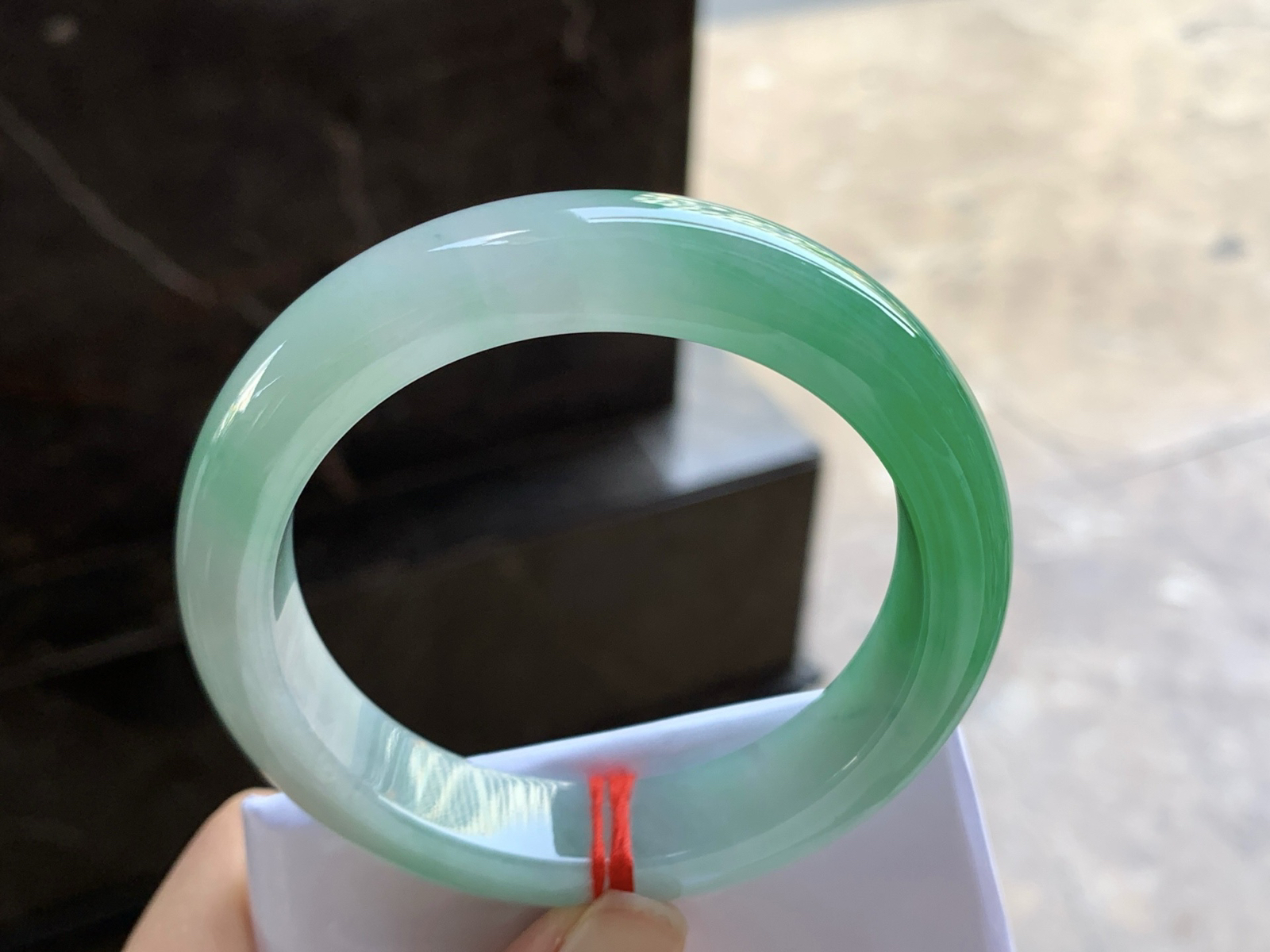 57-12.8-9.5

阳绿色手镯^_^颜色好看 鲜艳细腻