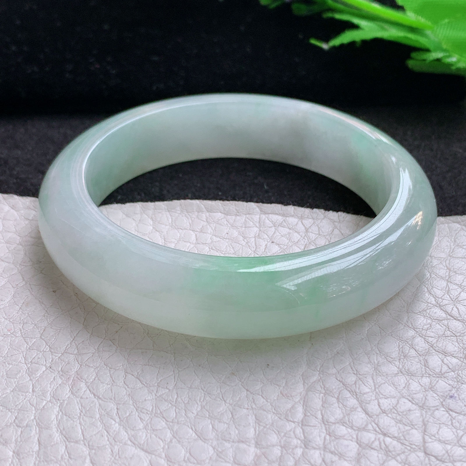 r小圈口年轻款52.5*13*8.3平安镯 天然缅甸翡翠A货清爽宽边玉手环