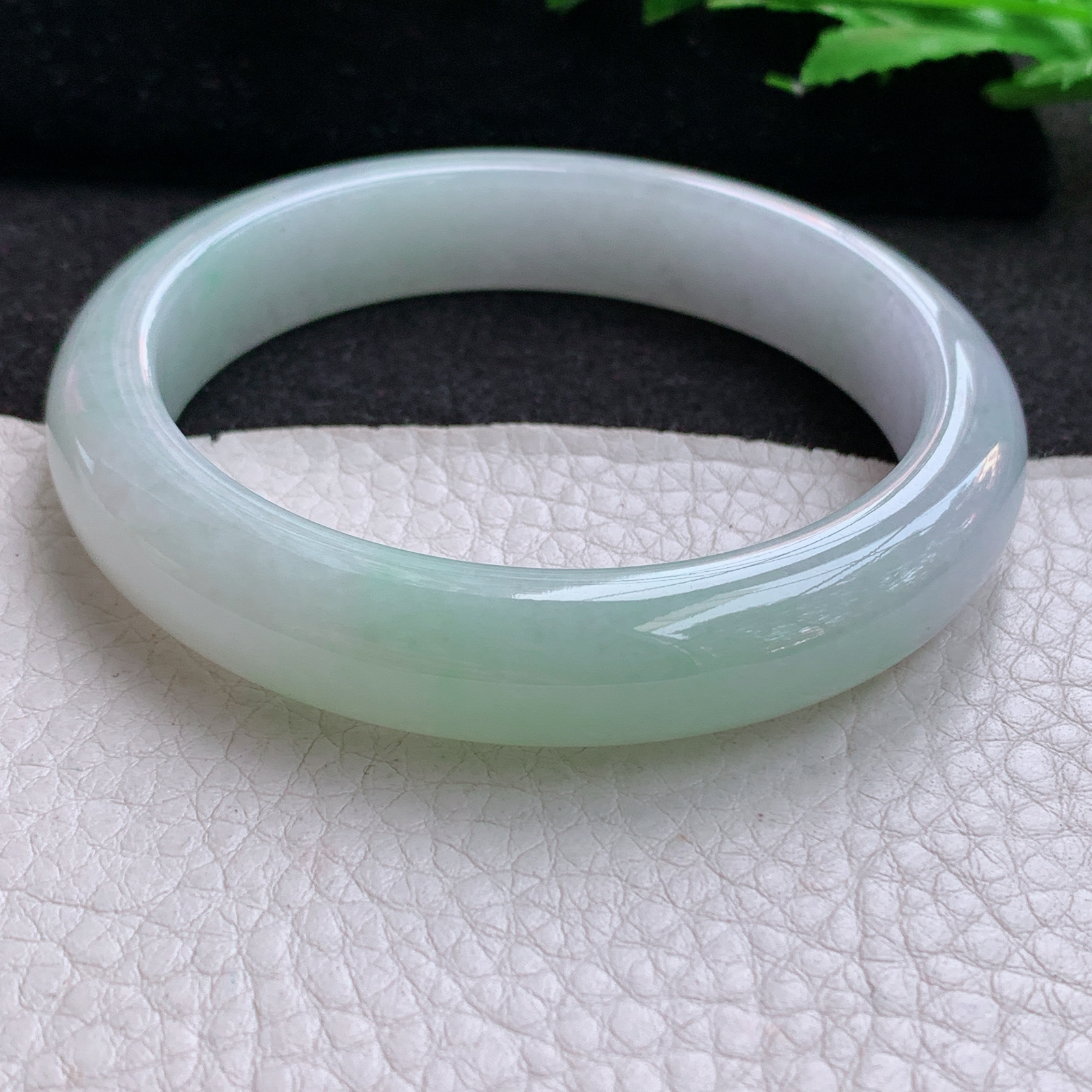 xx实拍58*12*8.5平安镯 天然缅甸翡翠A货水润清新宽边玉手环