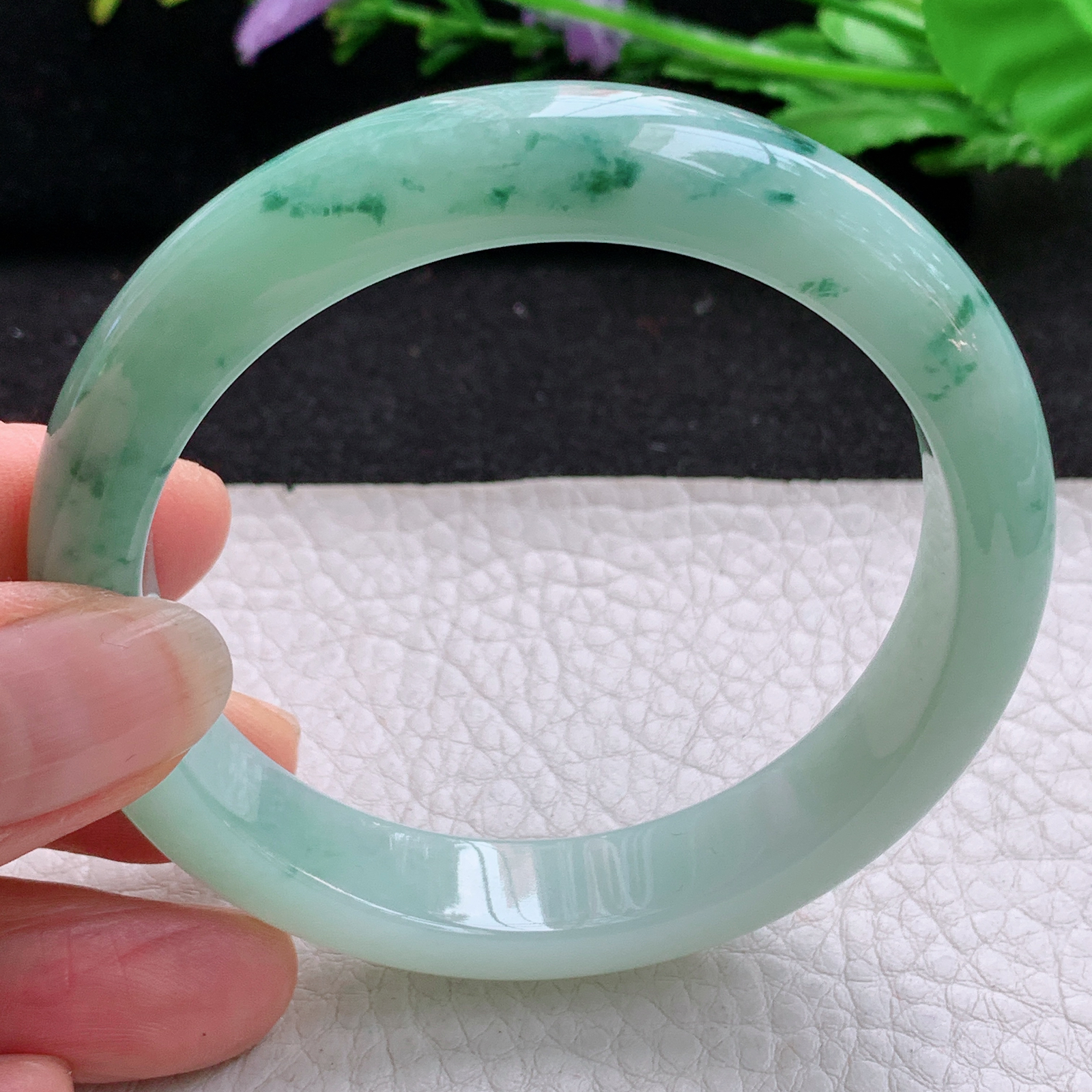 nr飘逸款56*12*8平安镯 天然缅甸翡翠A货细润飘花宽边玉手环