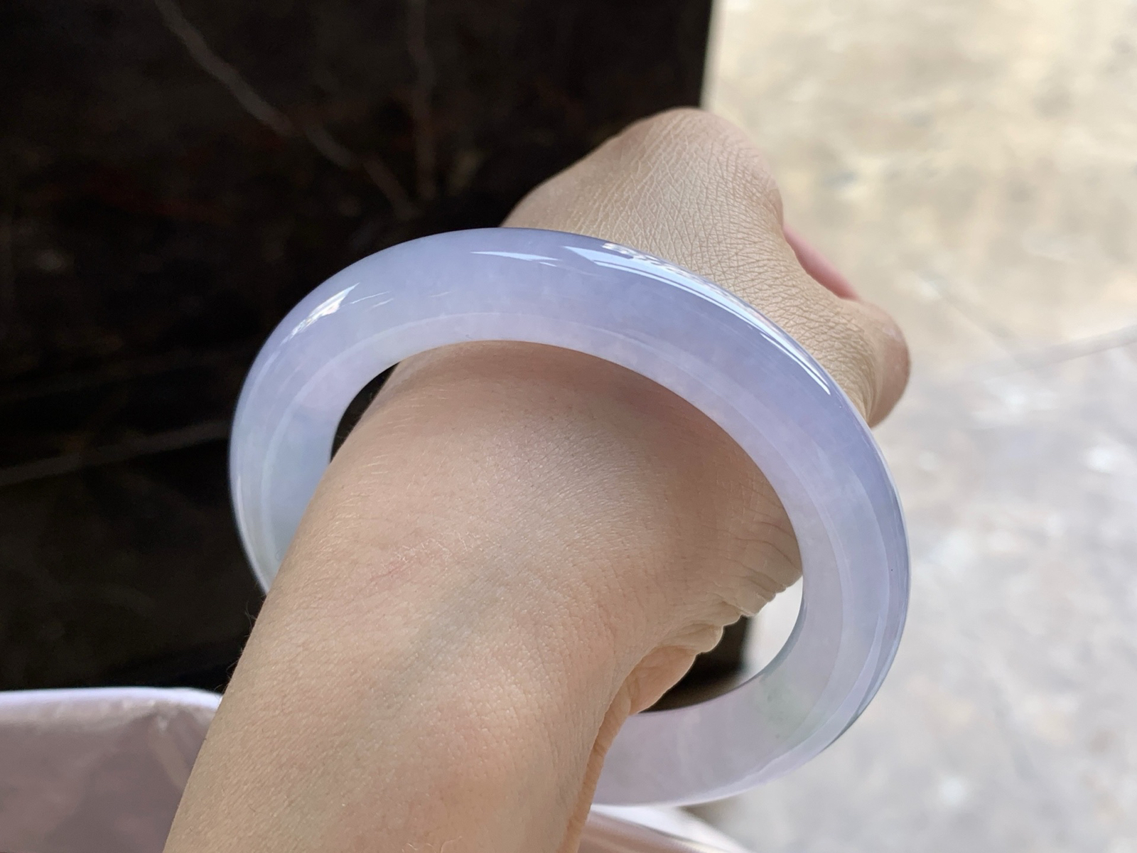 55.5-11.2

冰紫圆条手镯^_^种水好 鲜艳