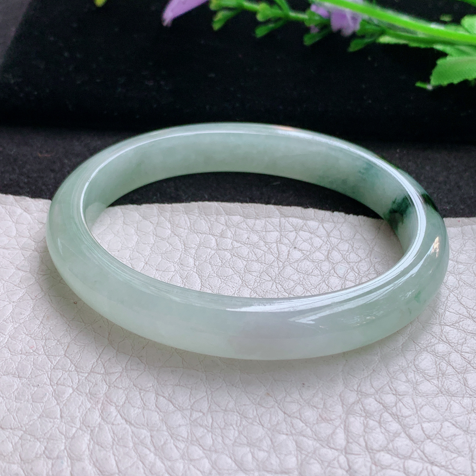 z实拍54*46.5*9*6.8贵妃镯 天然缅甸翡翠A货冰飘花蛋形宽边玉手环