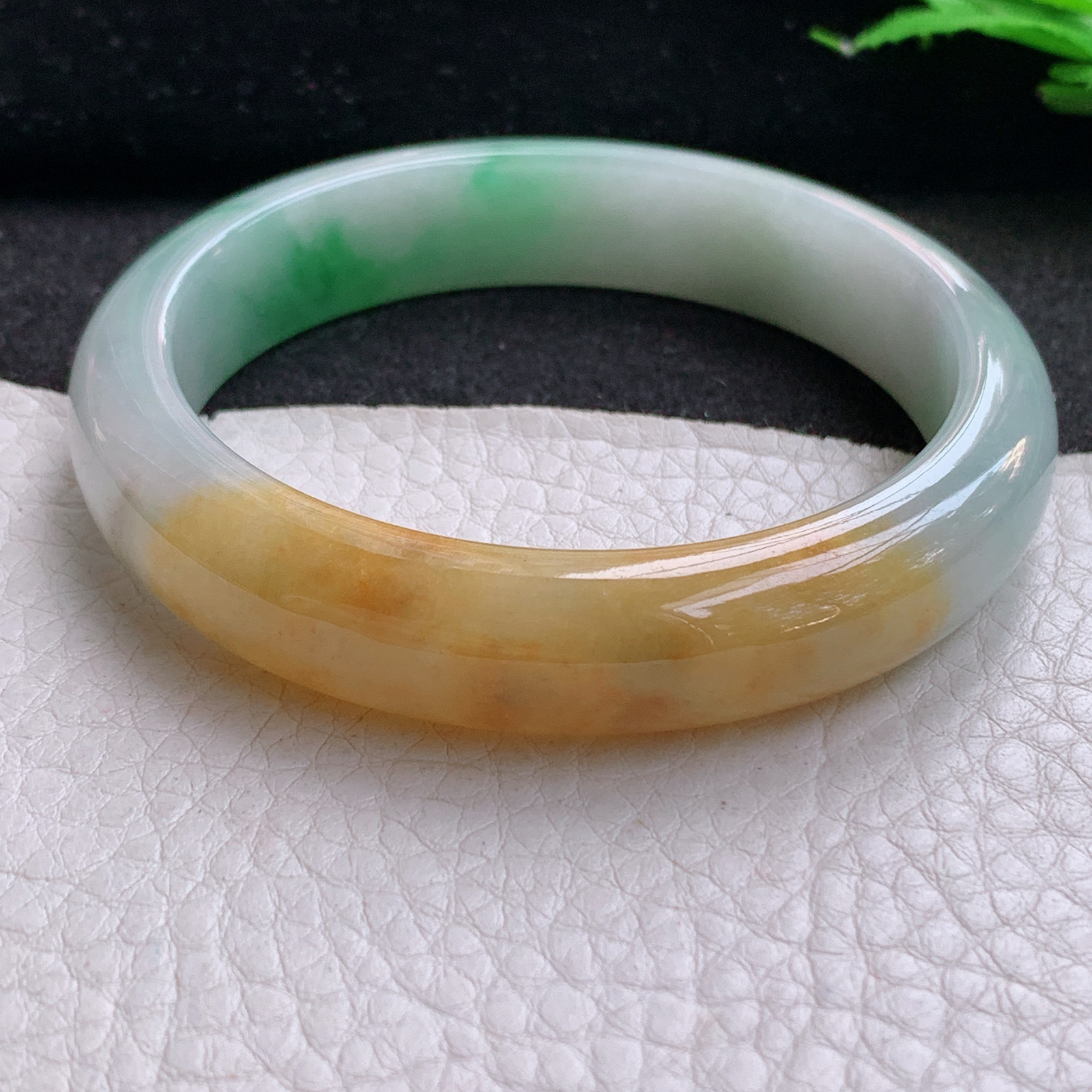 h实拍57*12.6*7.7平安镯 天然缅甸翡翠A货细润三彩鲜靓宽边玉手环