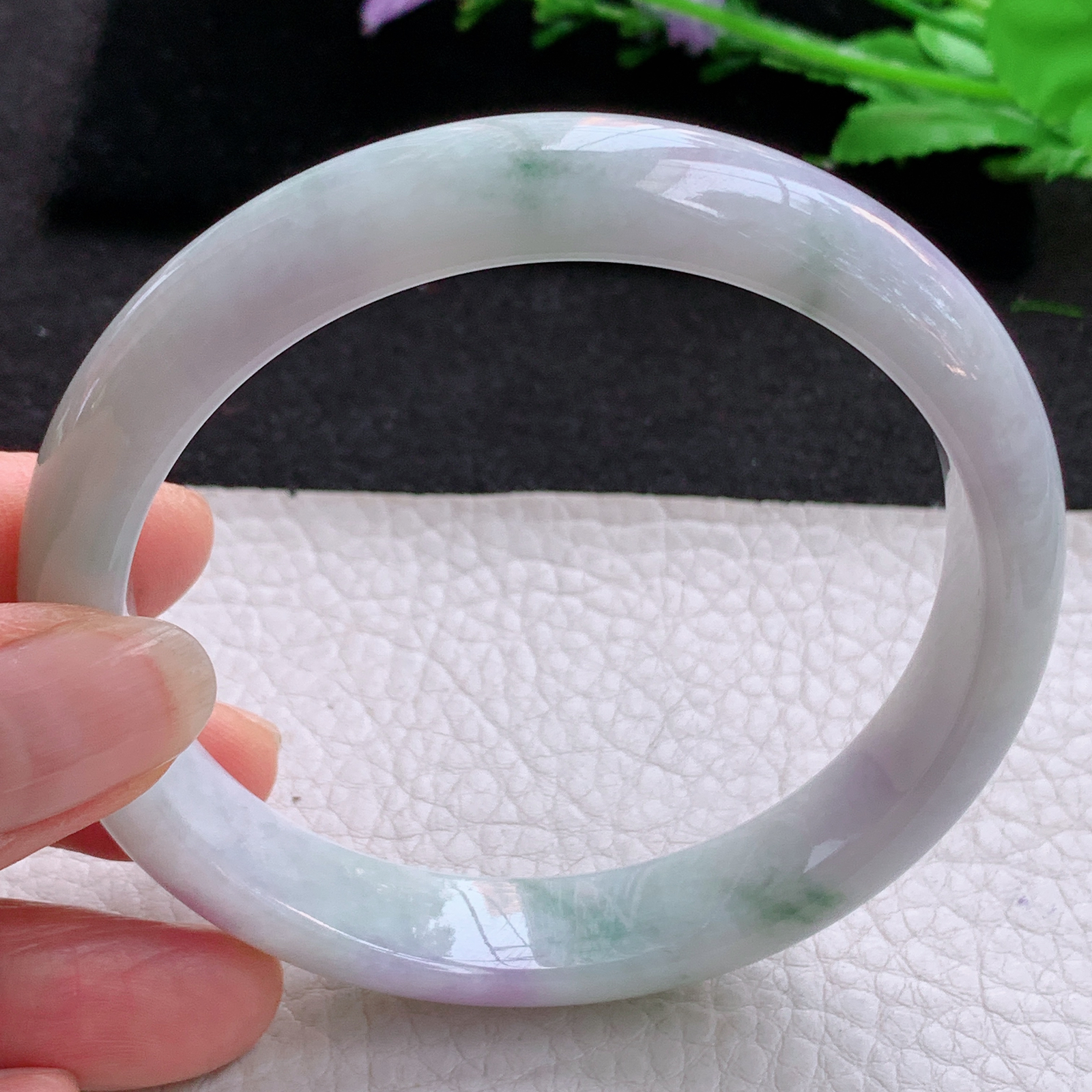 p大圈口62.5*13*8平安镯 天然缅甸翡翠A货春带彩水润宽边玉手环