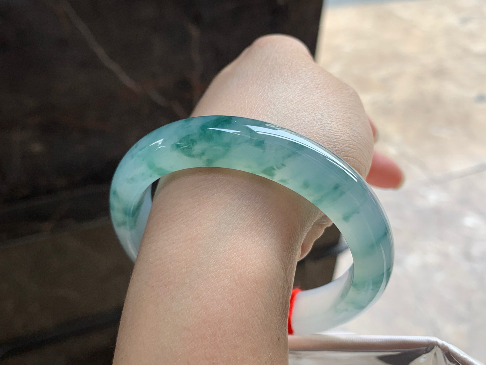 57.5-12.5-9

冰种蓝花手飘花灵韵