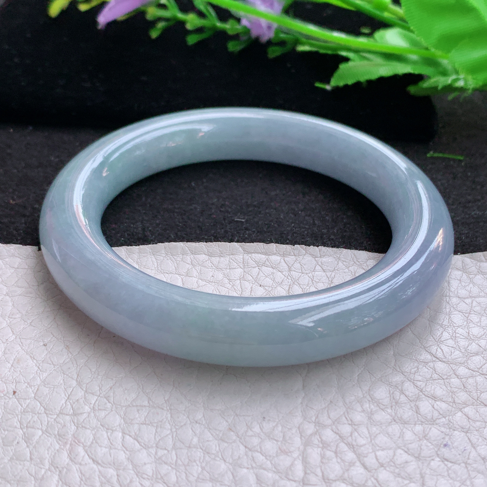 z实拍55*11.2胖圆镯 天然缅甸翡翠A货胶感紫罗兰圆条玉手环