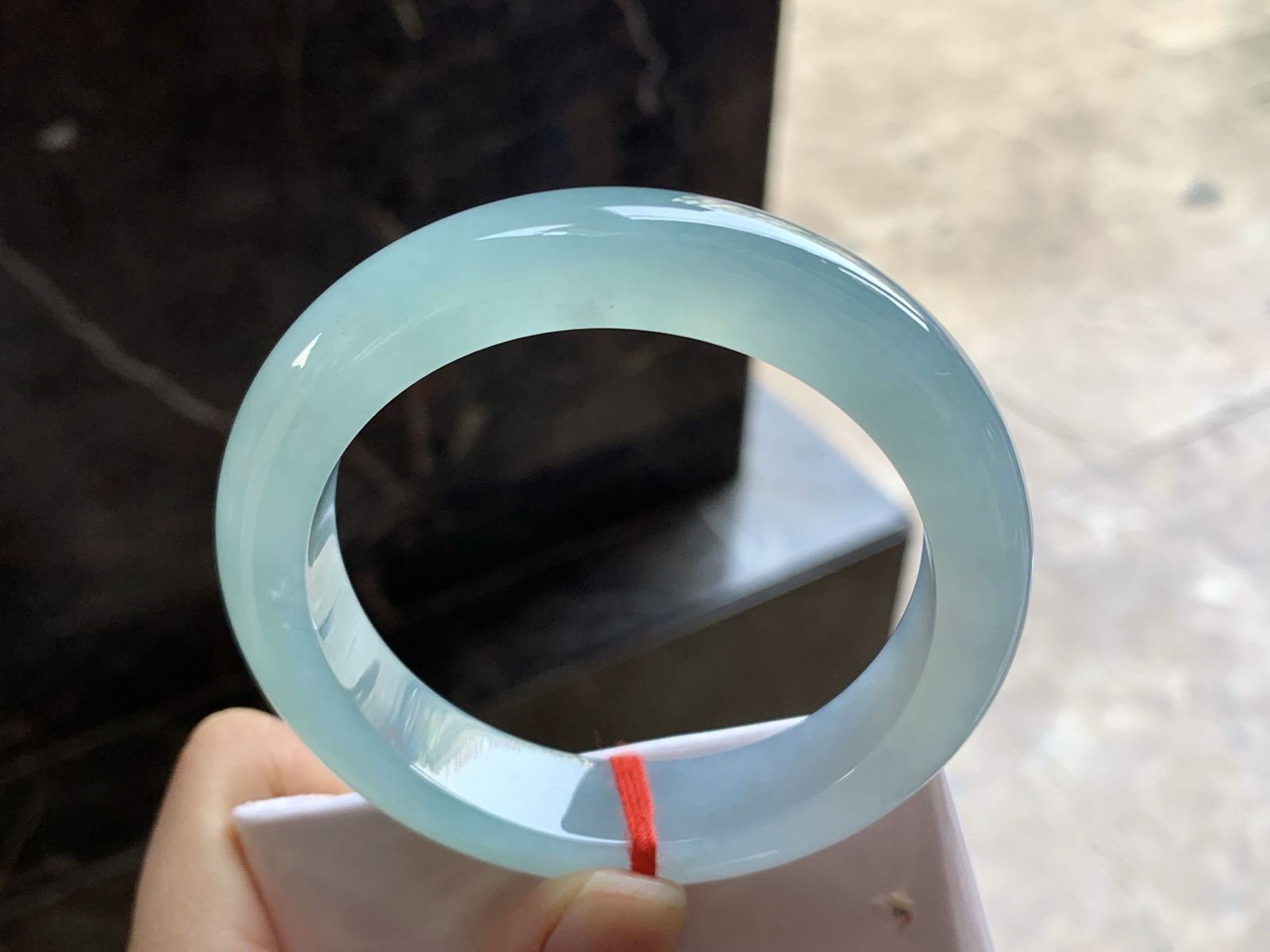 55.5-12.5-9

冰蓝手镯^_^清透 水润