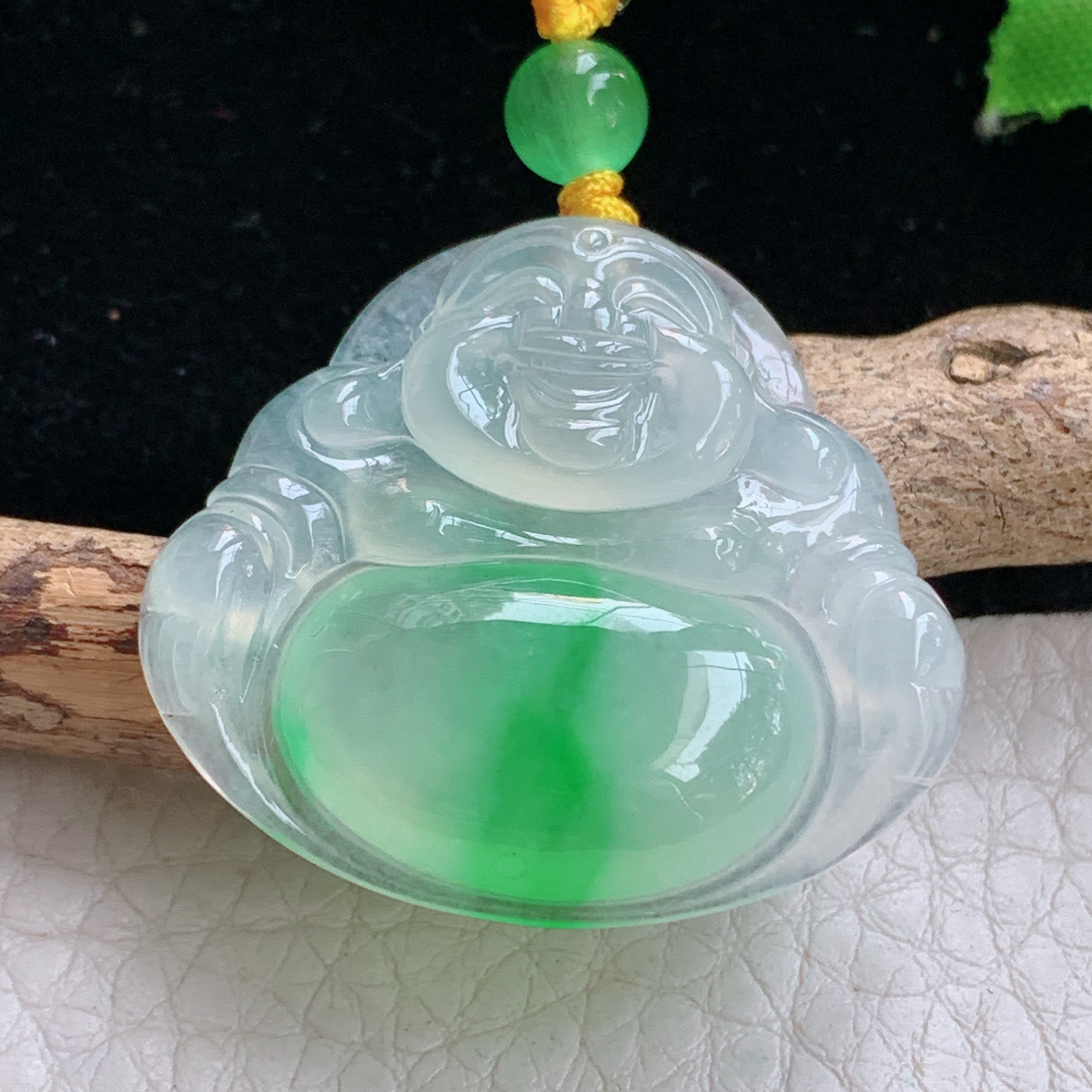 gp 实拍29.8*33.3*6缅甸天然翡翠冰种阳绿佛公吊坠精品弥勒佛像玉坠