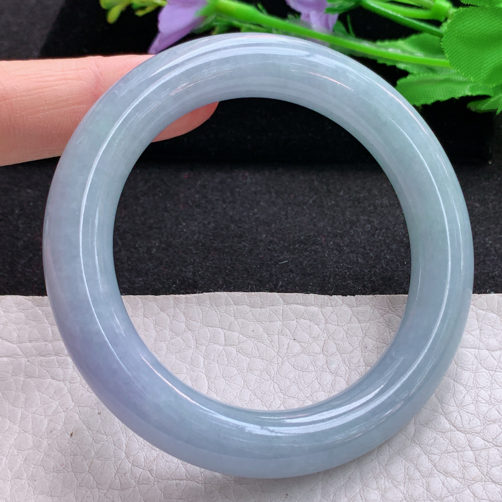 z实拍55*11.2胖圆镯 天然缅甸翡翠A货胶感紫罗兰圆条玉手环