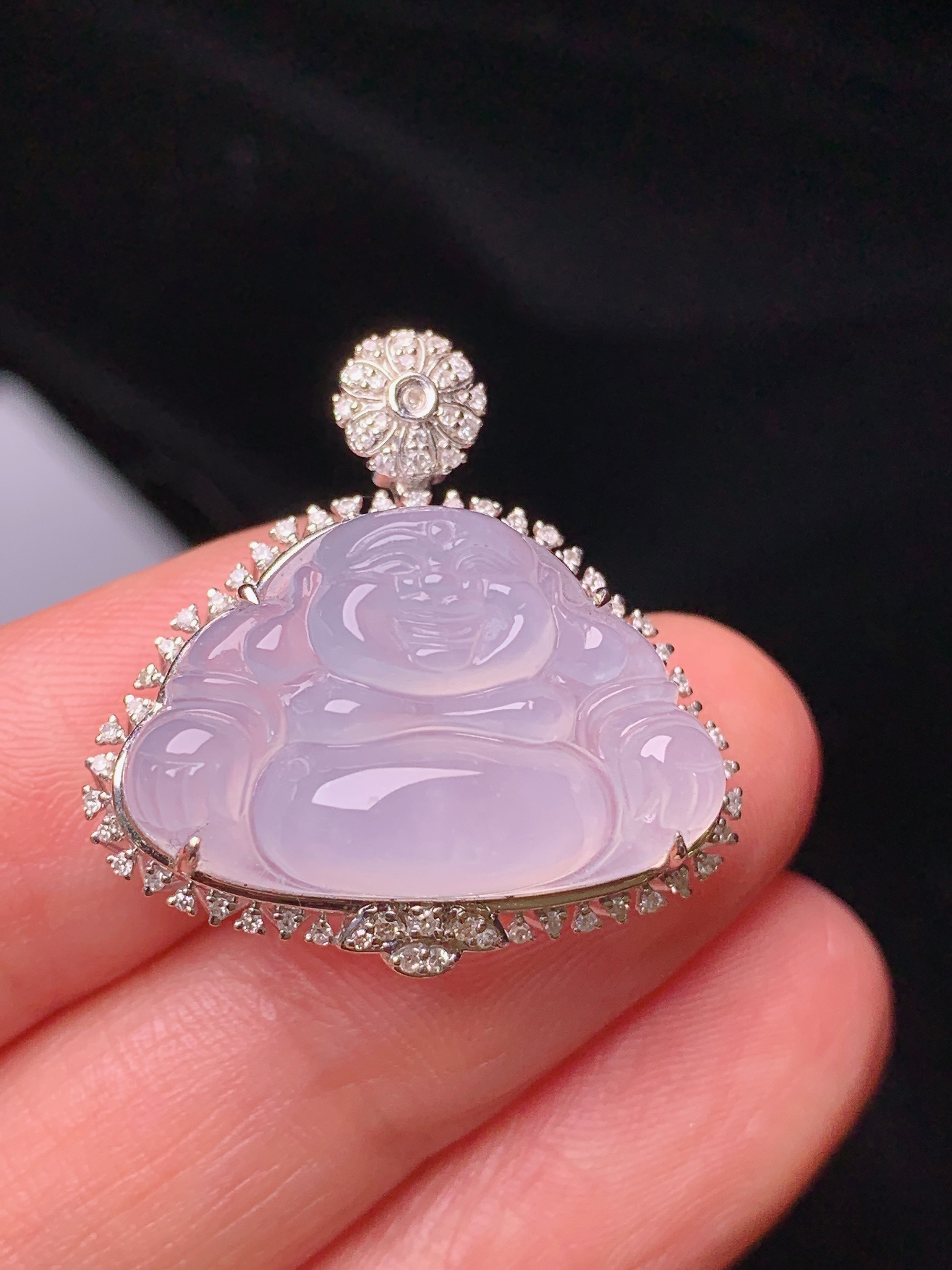 18k金钻镶嵌冰种佛公吊坠 玉质细腻 色泽艳丽清新 水润亮眼 整体尺寸24.8*24.6*10.2