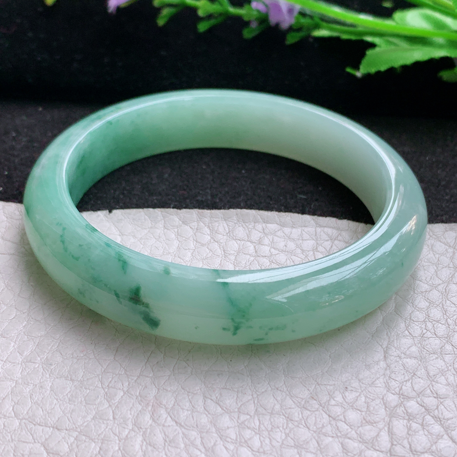 nr飘逸款56*12*8平安镯 天然缅甸翡翠A货细润飘花宽边玉手环