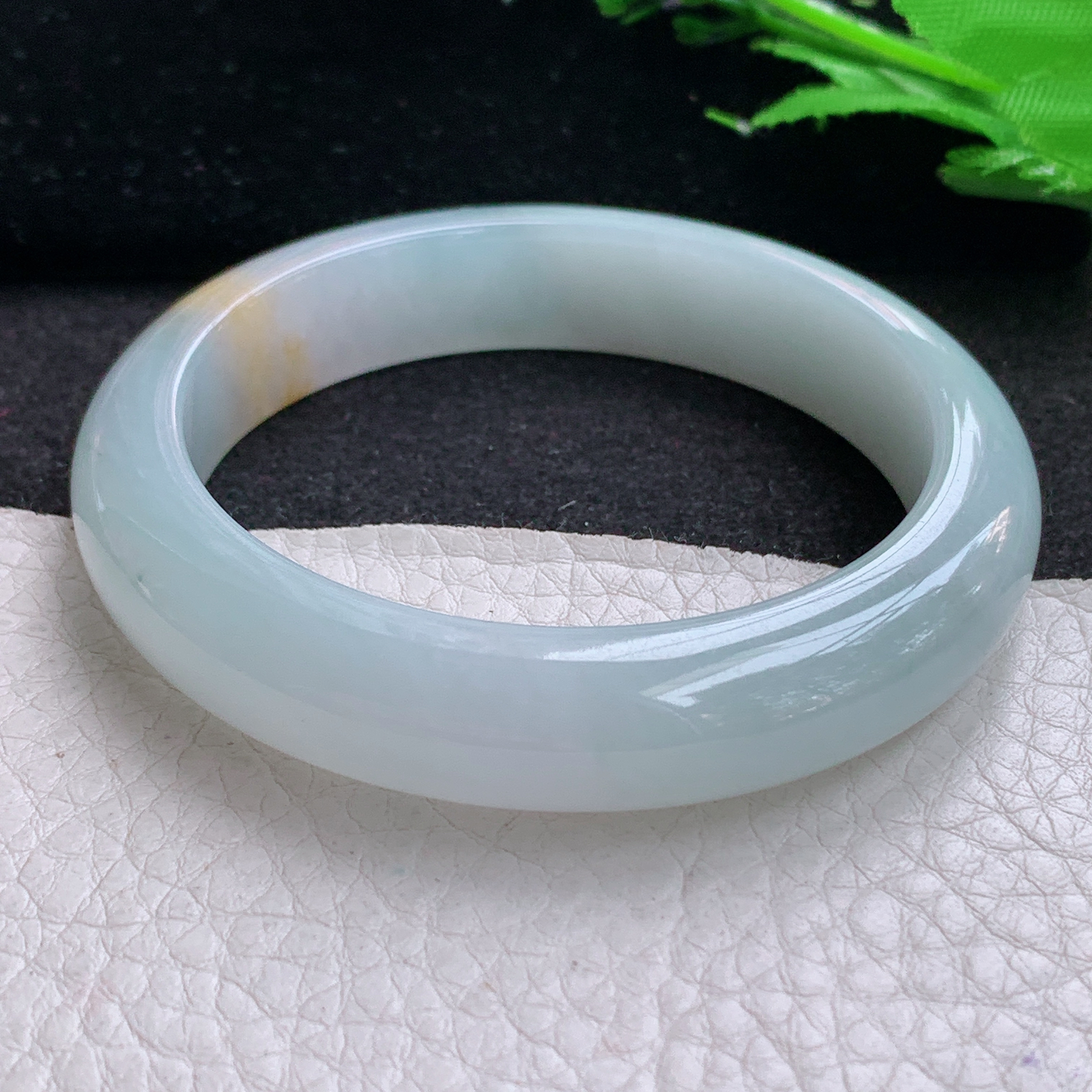 h实拍54.8*12.3*8.6招财镯 天然缅甸翡翠A冰蓝底飘花宽边玉手环