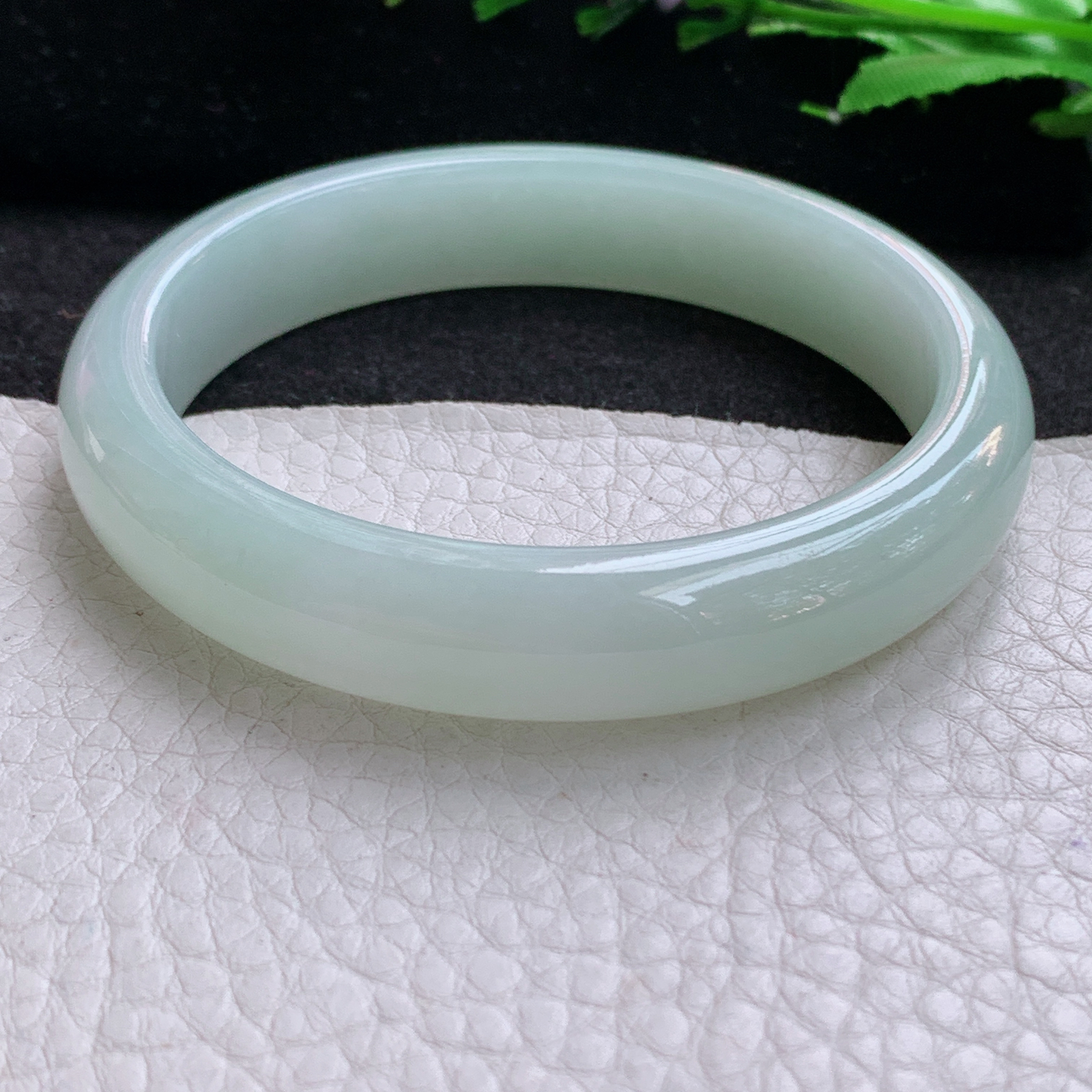 xx实拍58*12*7.8平安镯 天然缅甸翡翠A货晴绿冰胶宽边玉手环