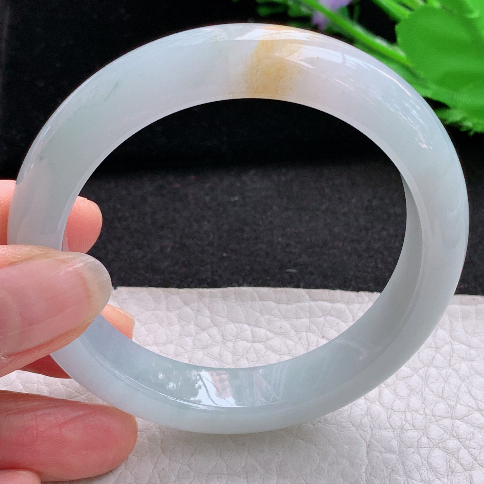 h实拍54.8*12.3*8.6招财镯 天然缅甸翡翠A冰蓝底飘花宽边玉手环