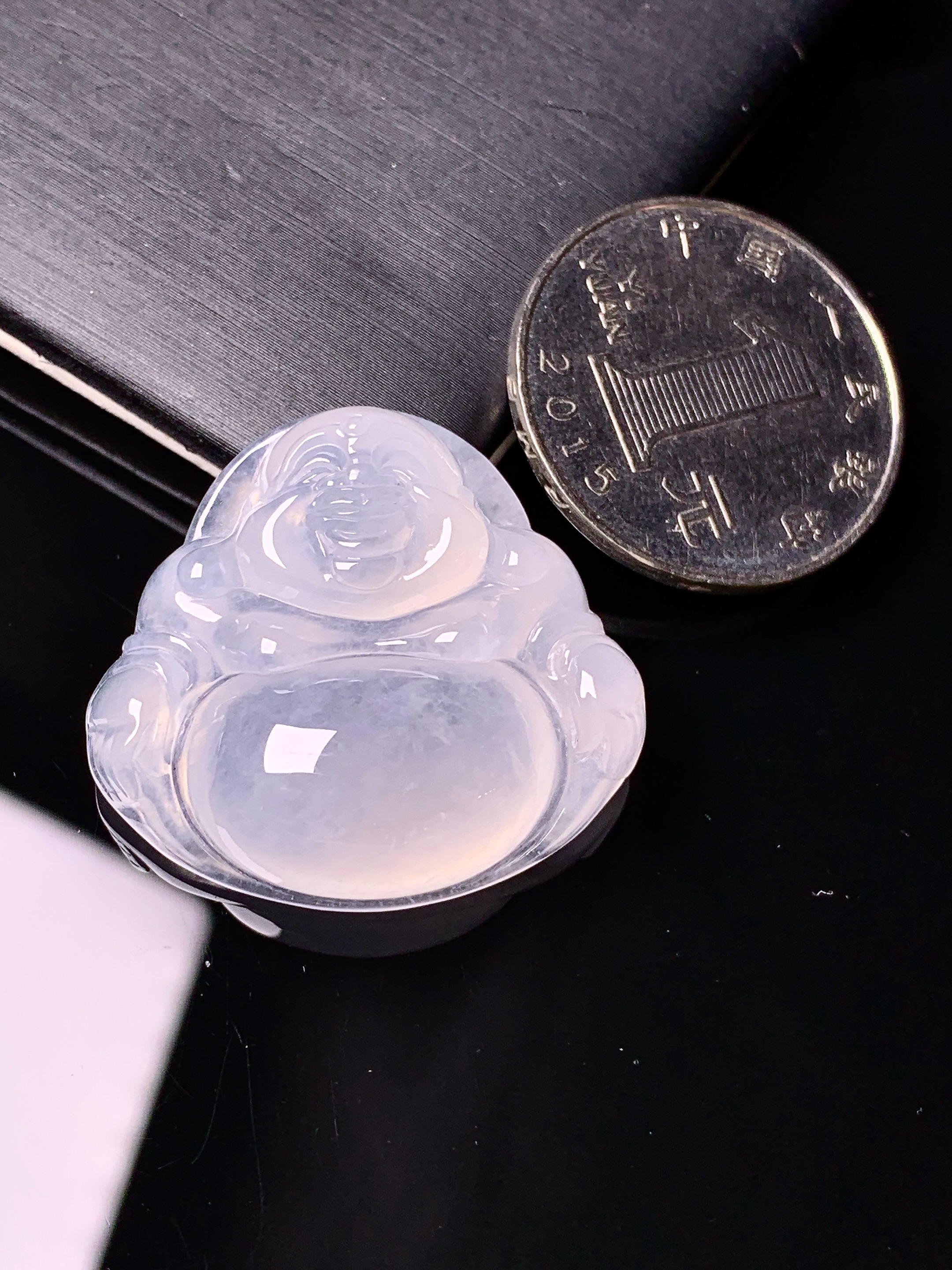 冰种佛公吊坠 玉质细腻 色泽艳丽清新 水润亮眼 整体尺寸28*30.3*8.5