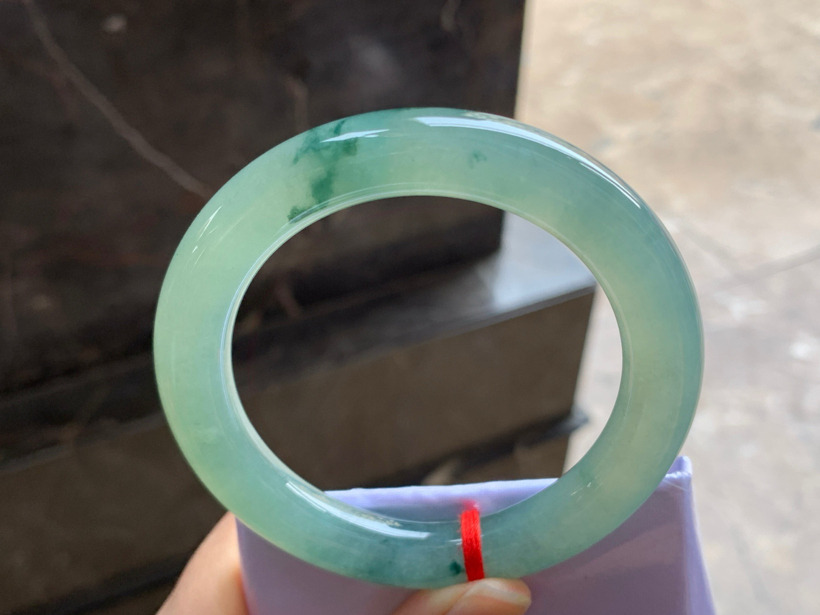 56-10.8

蓝花圆条手镯^_^飘花浓郁