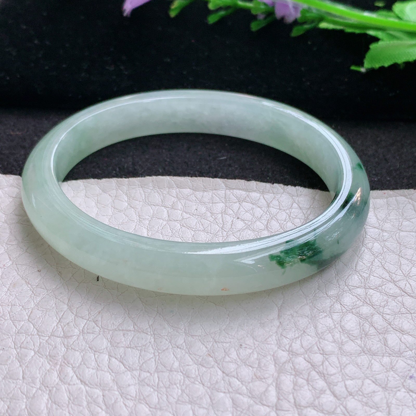 z实拍54*46.5*9*6.8贵妃镯 天然缅甸翡翠A货冰飘花蛋形宽边玉手环