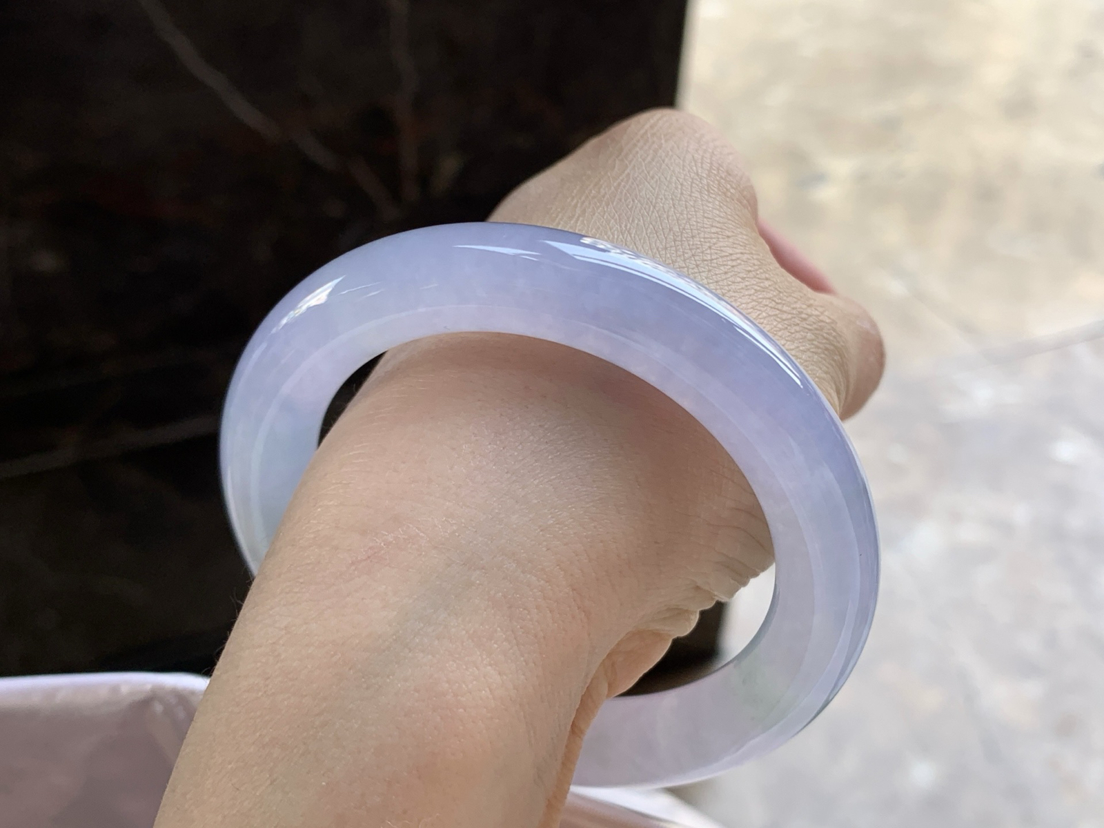 55.5-11.2

冰紫圆条手镯^_^种水好 鲜艳