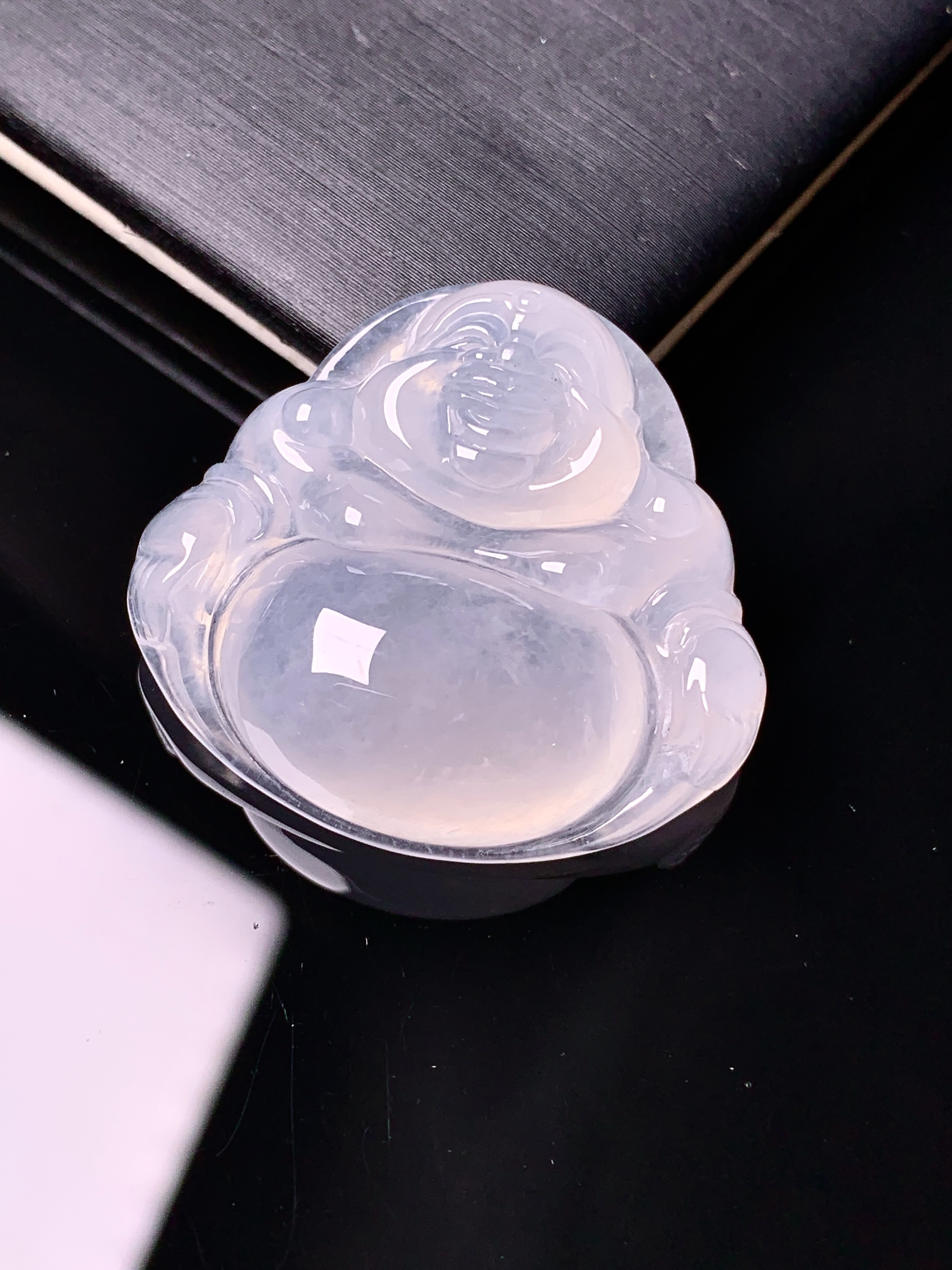 冰种佛公吊坠 玉质细腻 色泽艳丽清新 水润亮眼 整体尺寸28*30.3*8.5