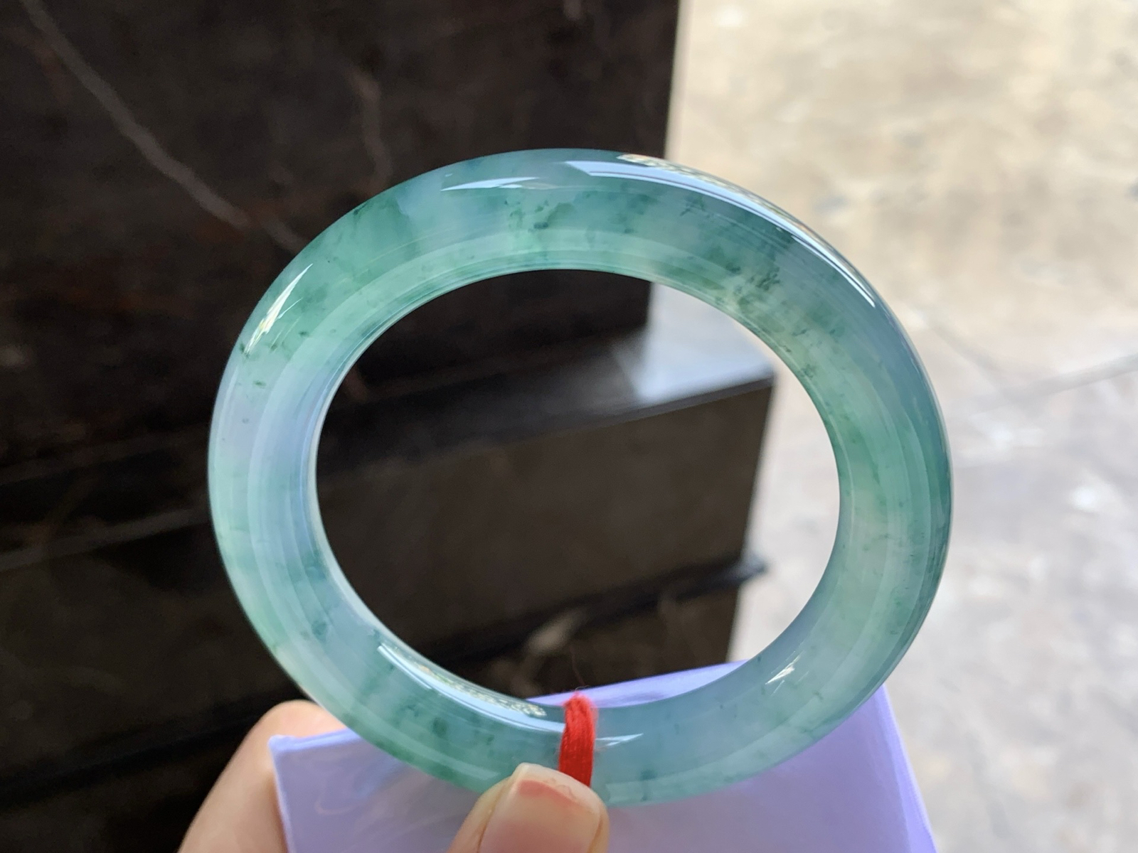 56.5-10.7

冰种蓝花圆条手镯^_^鲜艳 颜色好看 种水好