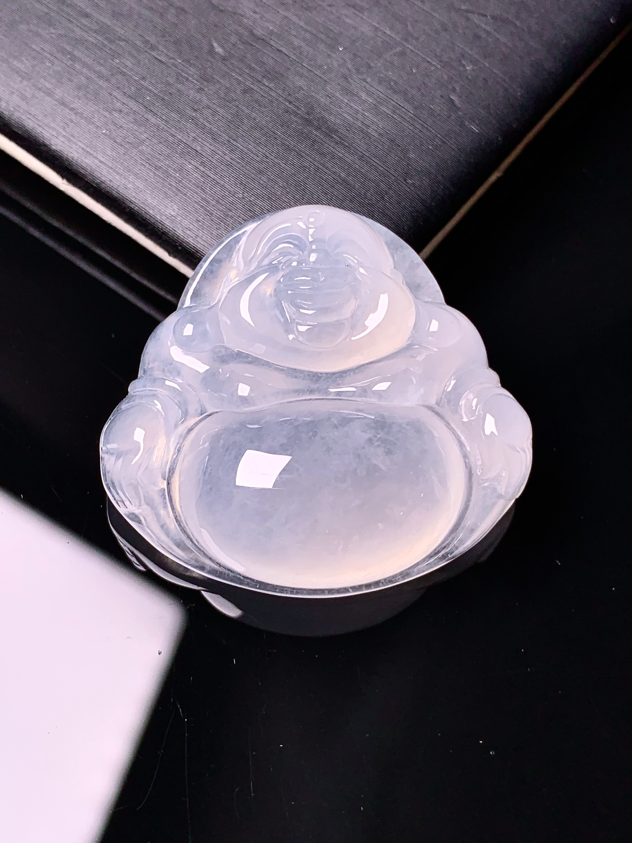 冰种佛公吊坠 玉质细腻 色泽艳丽清新 水润亮眼 整体尺寸28*30.3*8.5