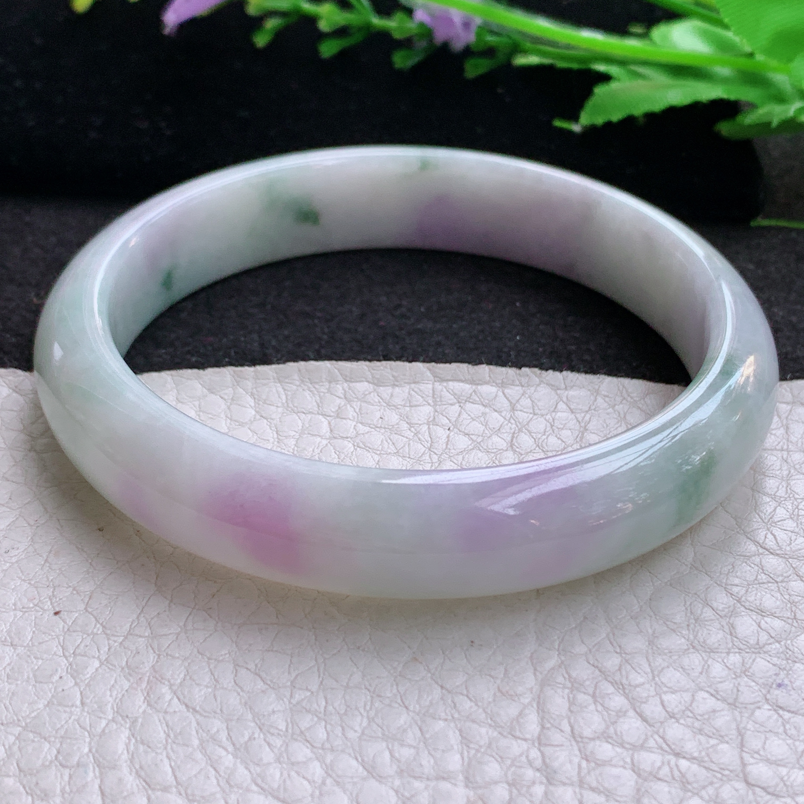 p大圈口62.5*13*8平安镯 天然缅甸翡翠A货春带彩水润宽边玉手环