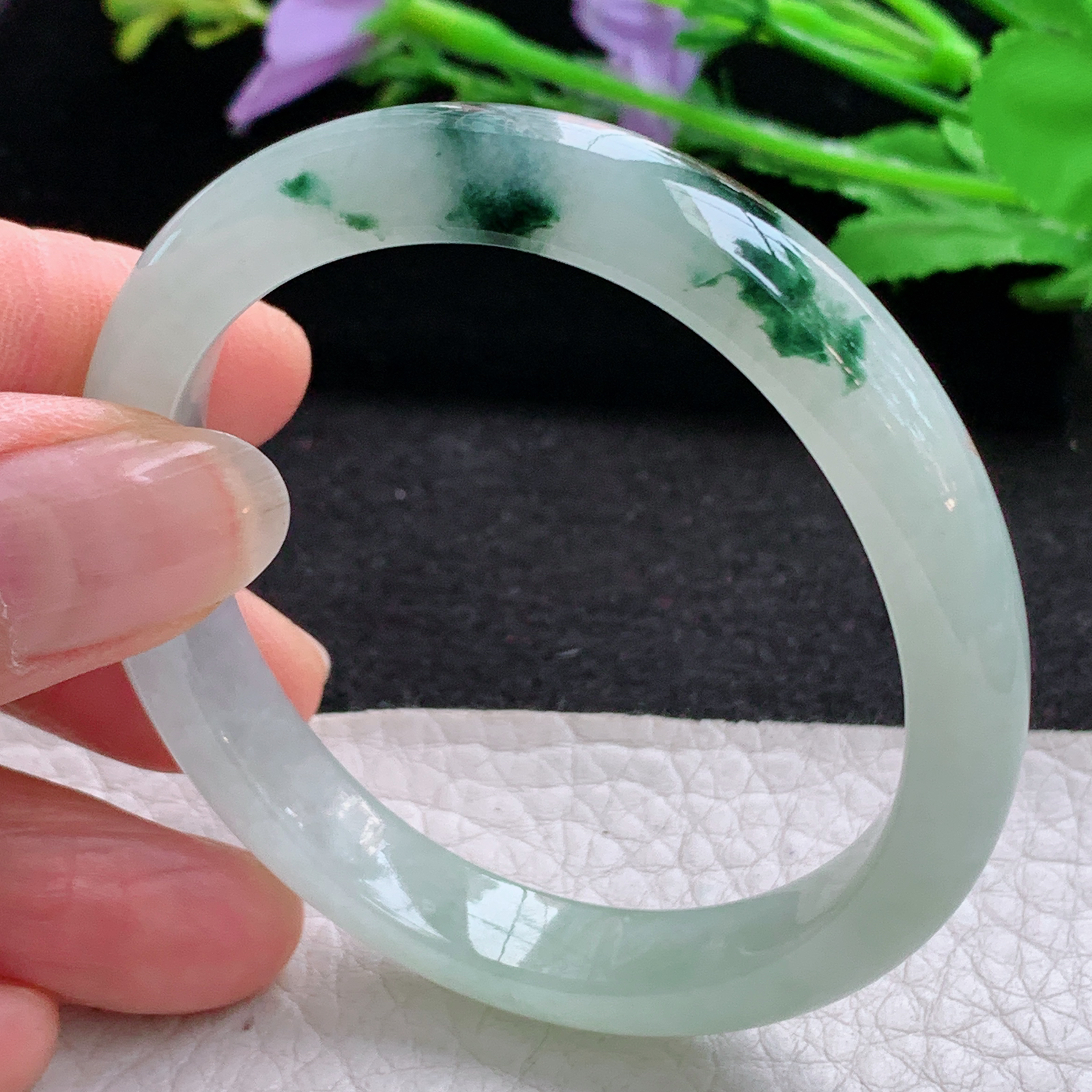 z实拍54*46.5*9*6.8贵妃镯 天然缅甸翡翠A货冰飘花蛋形宽边玉手环